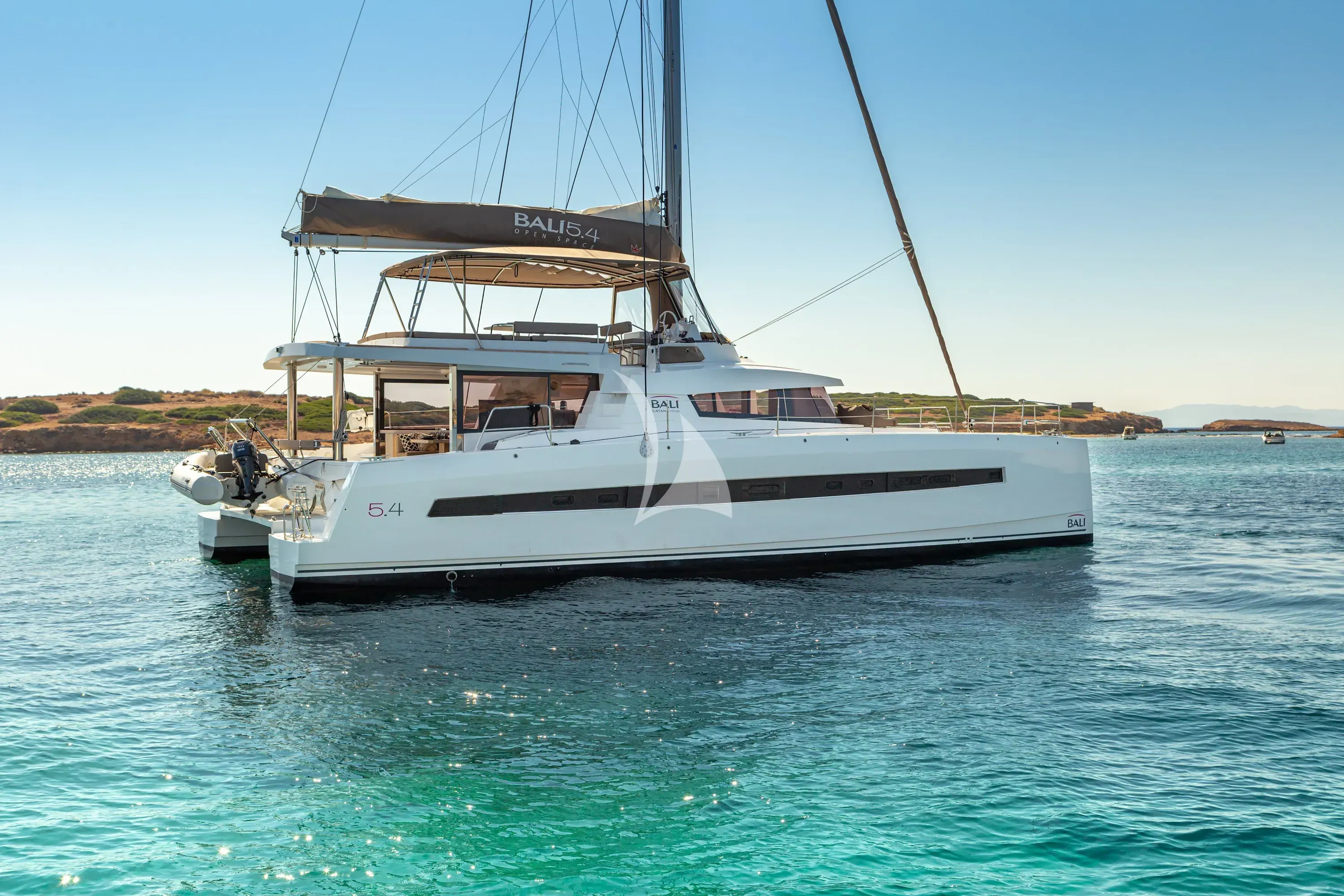 LICENSE TO CHILL yacht photo