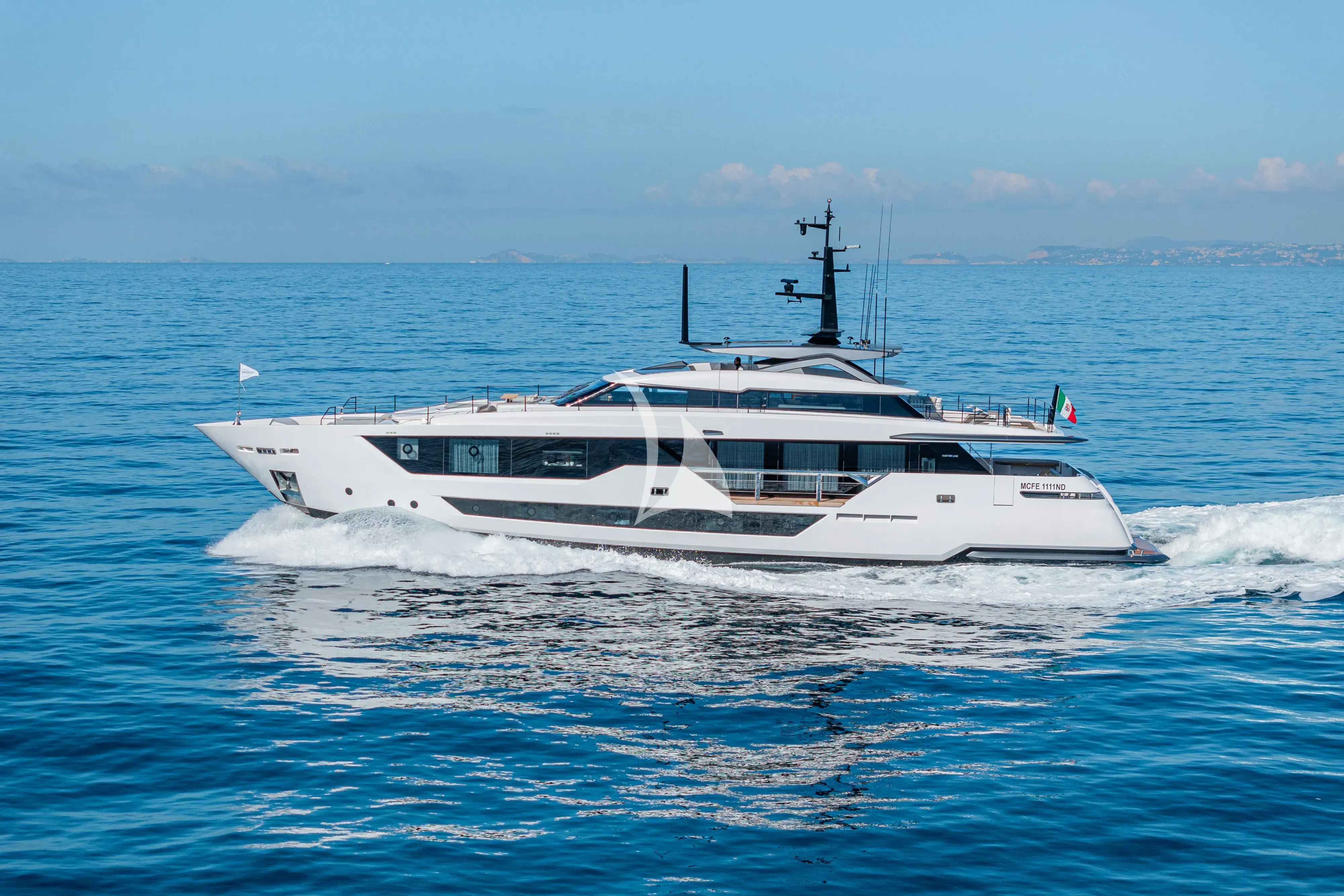 MARICAN FOREVER luxury yacht