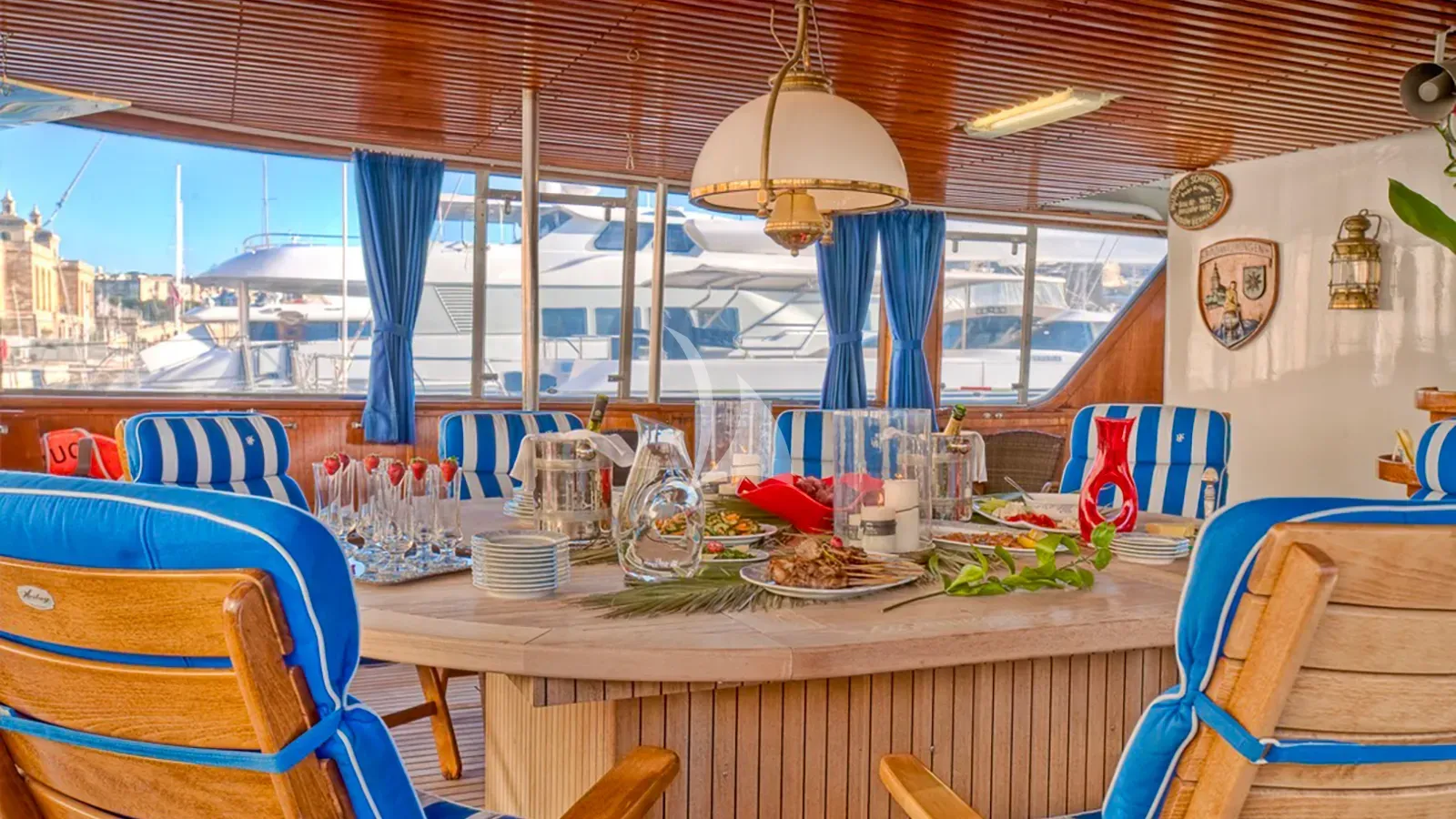 SANSSOUCI STAR - exterior 1