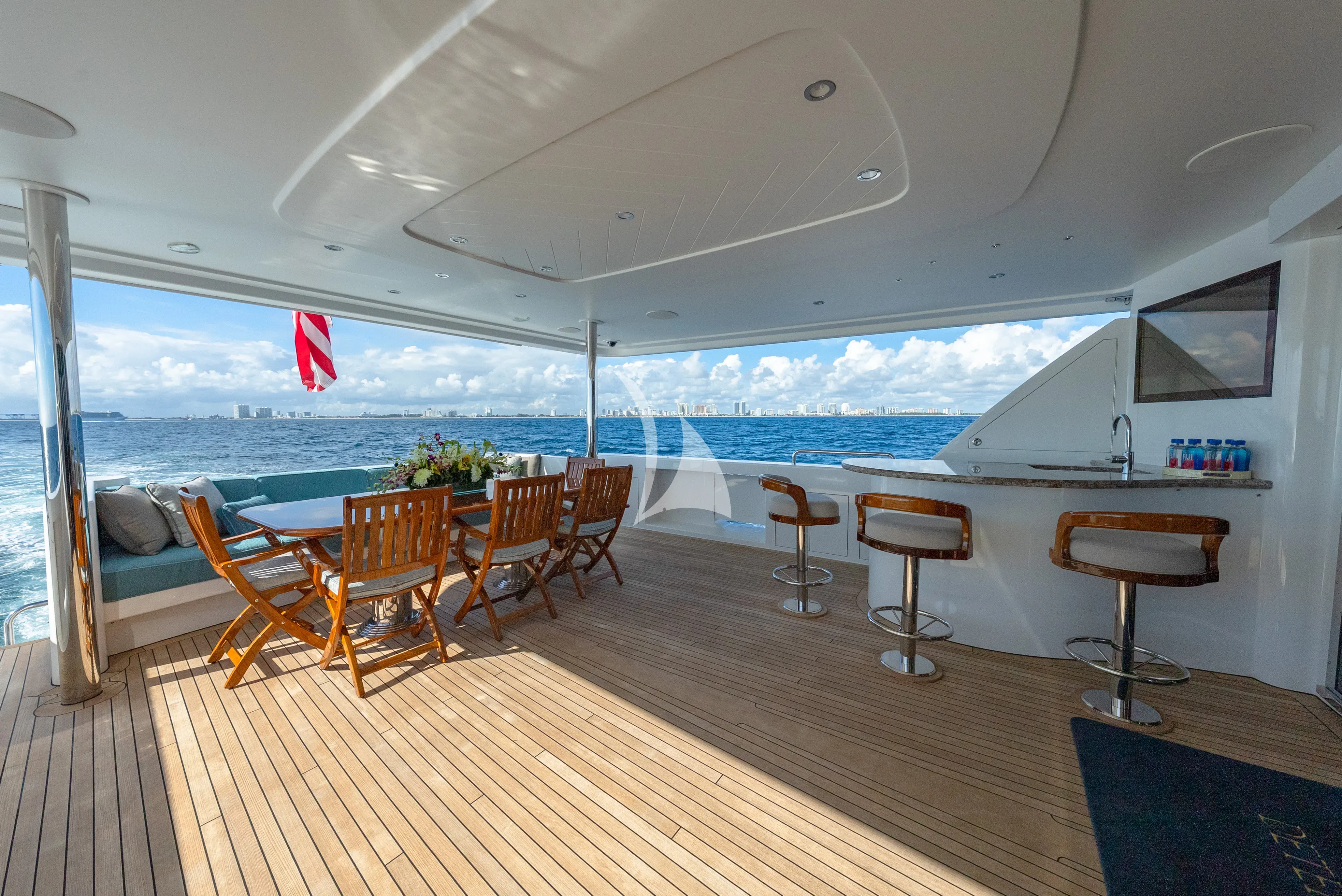 DETERMINATION yacht photo