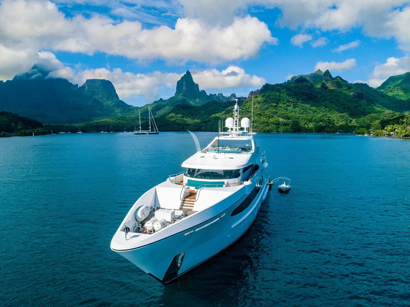 BIG SKY yacht photo