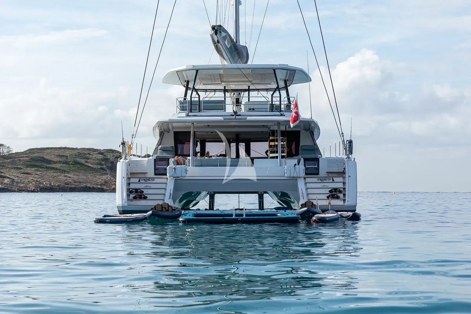 VAGATOR yacht photo