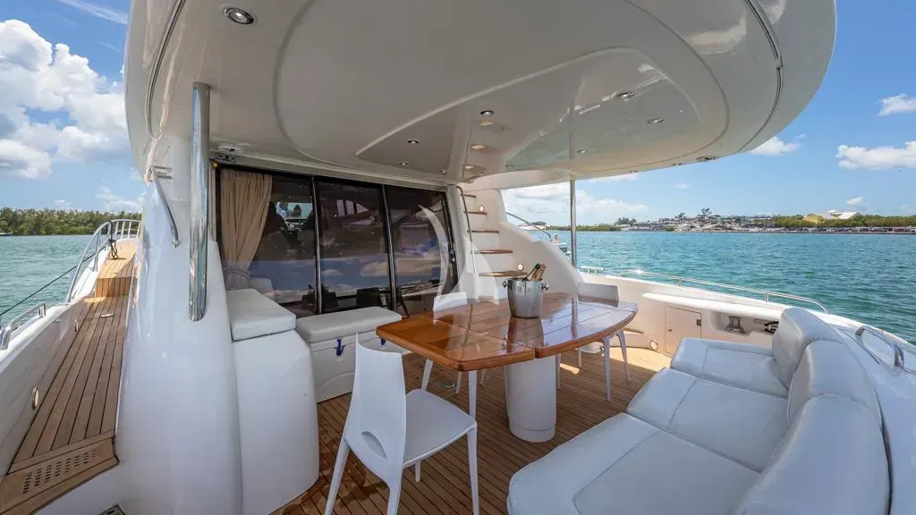 Giuli yacht photo