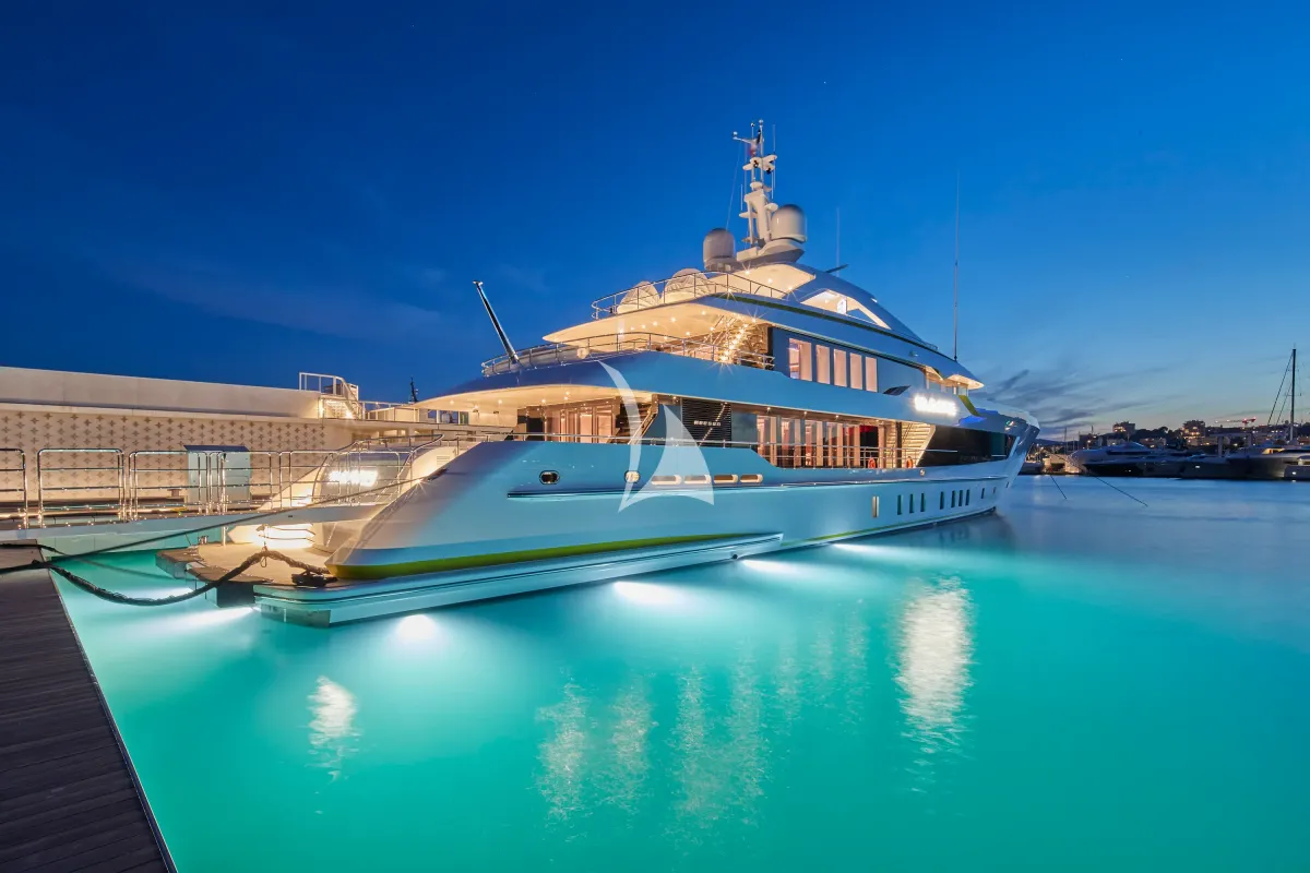 Solemates yacht photo
