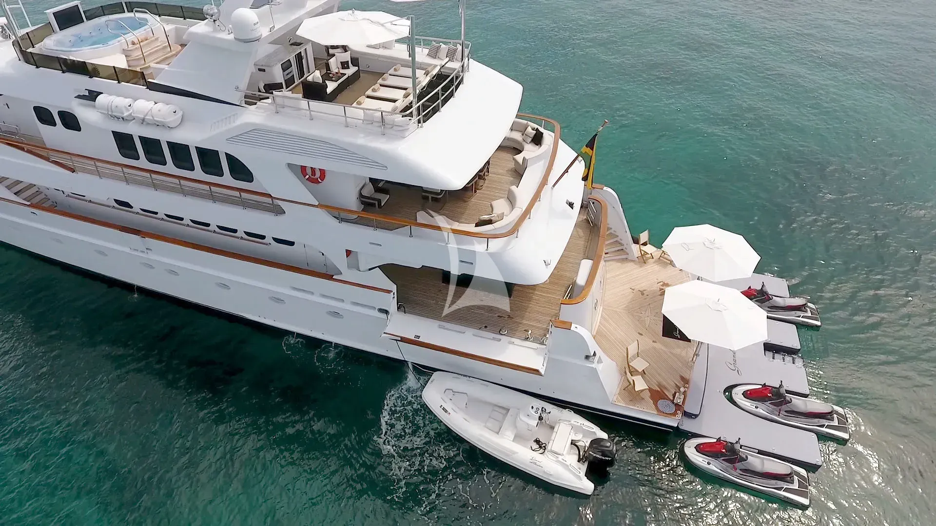 GRAND ILLUSION luxury yacht