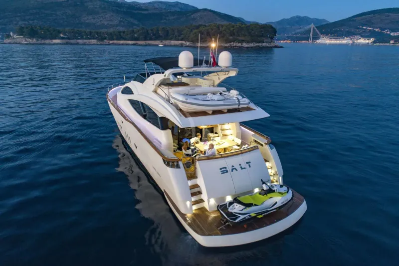 SALT yacht photo