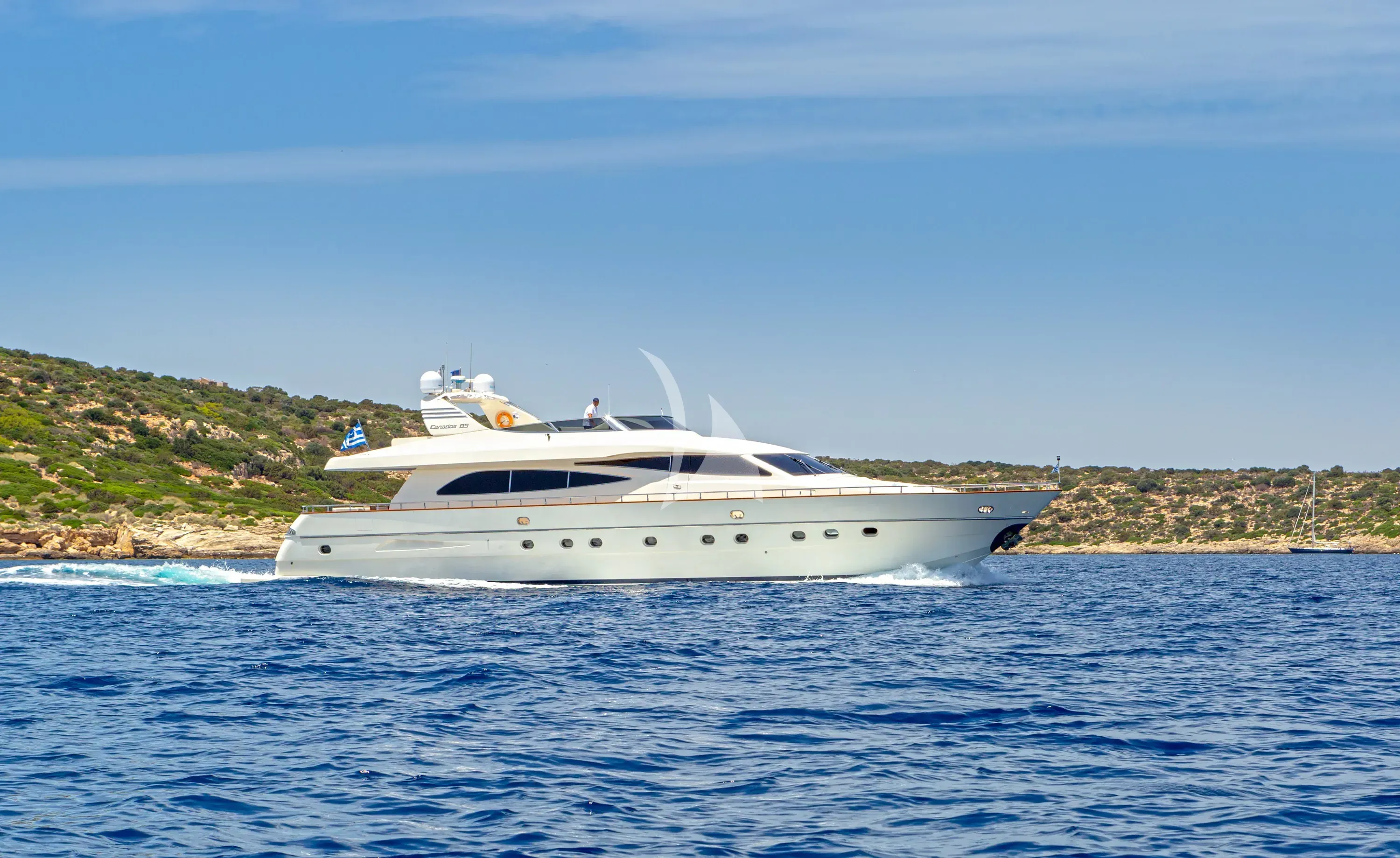 VYNO luxury yacht
