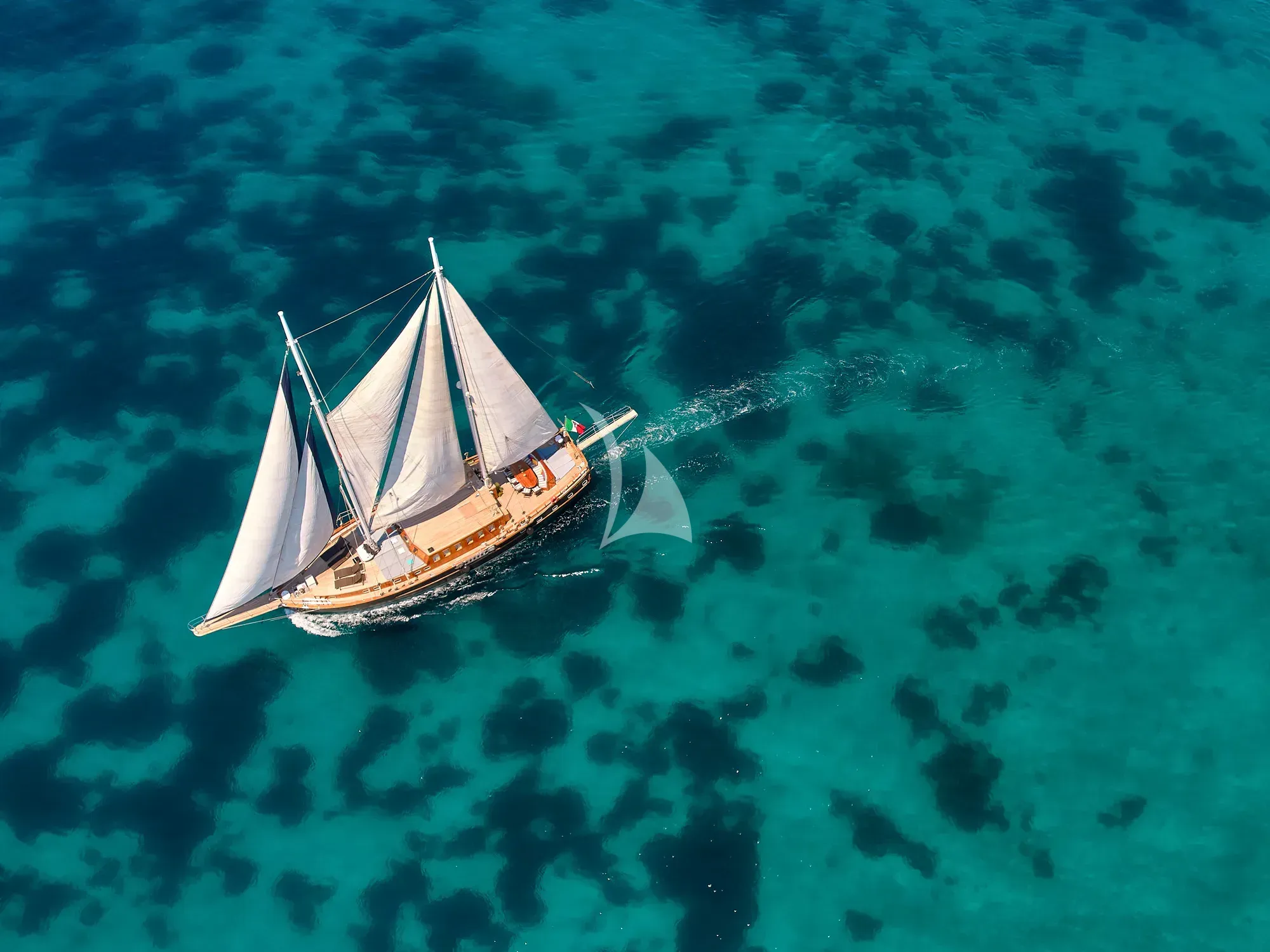 MYRA yacht photo