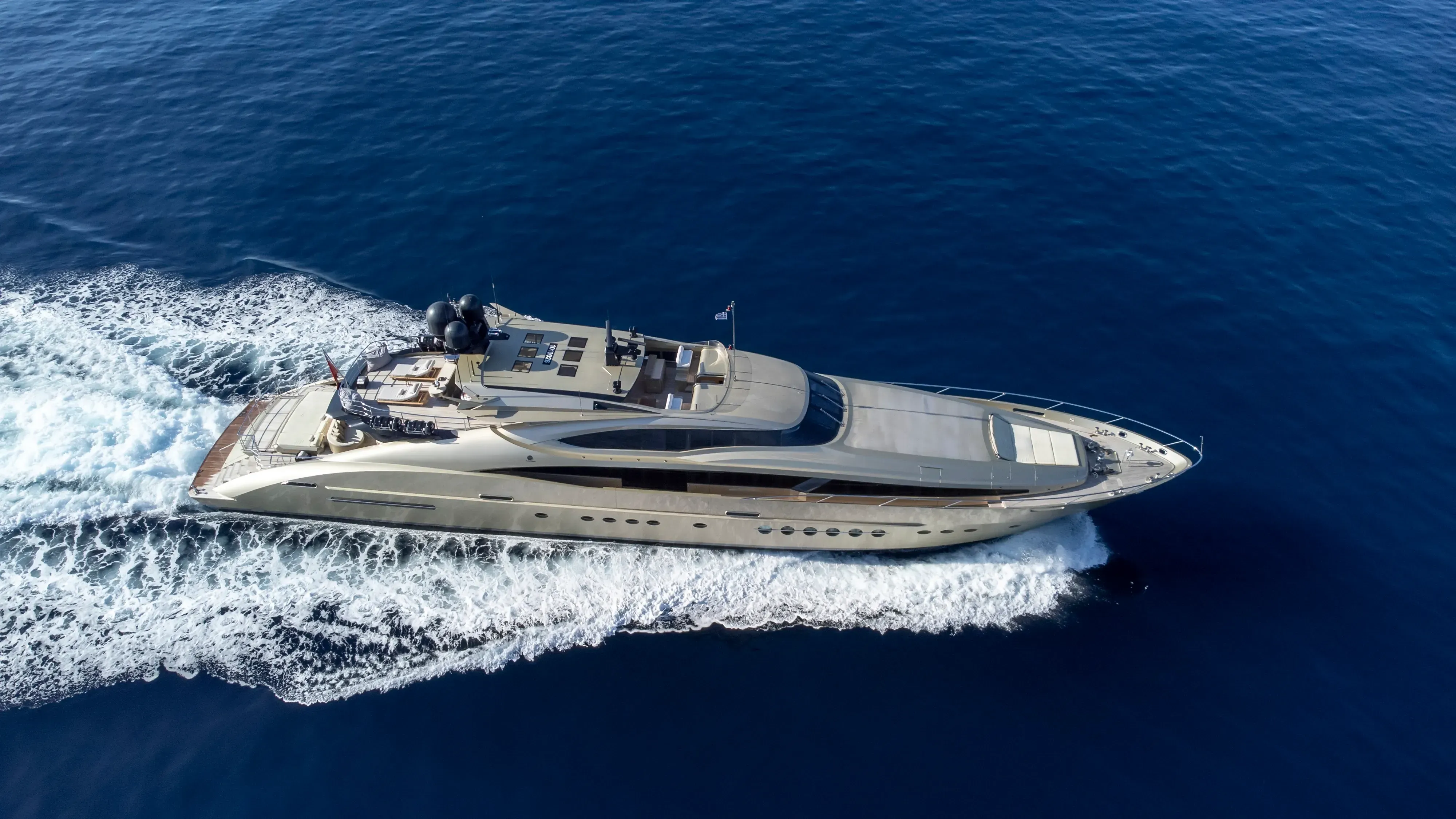 HOKULANI yacht photo