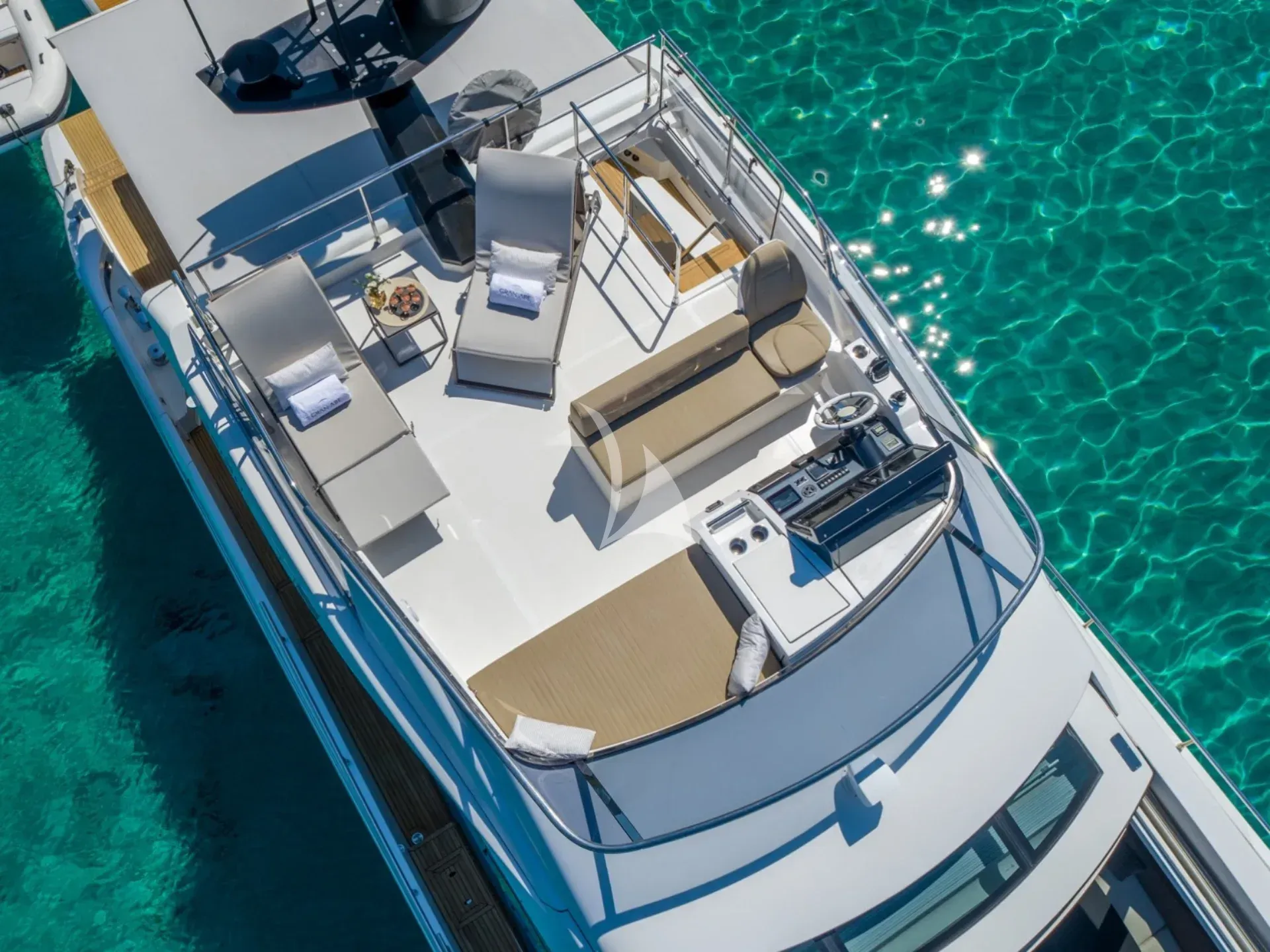 GRAN ABE II yacht photo