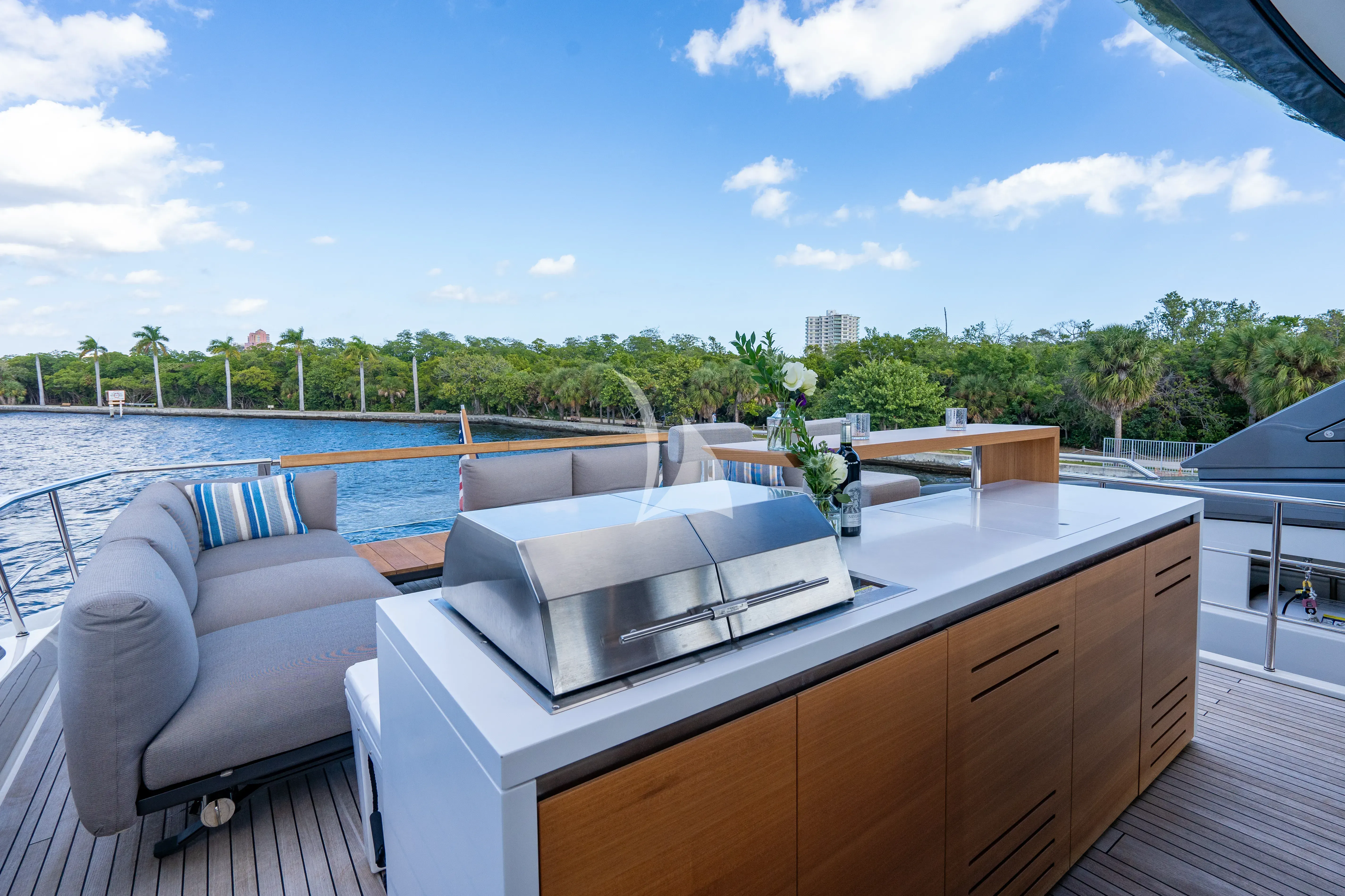 SWEET VIRGINIA yacht photo