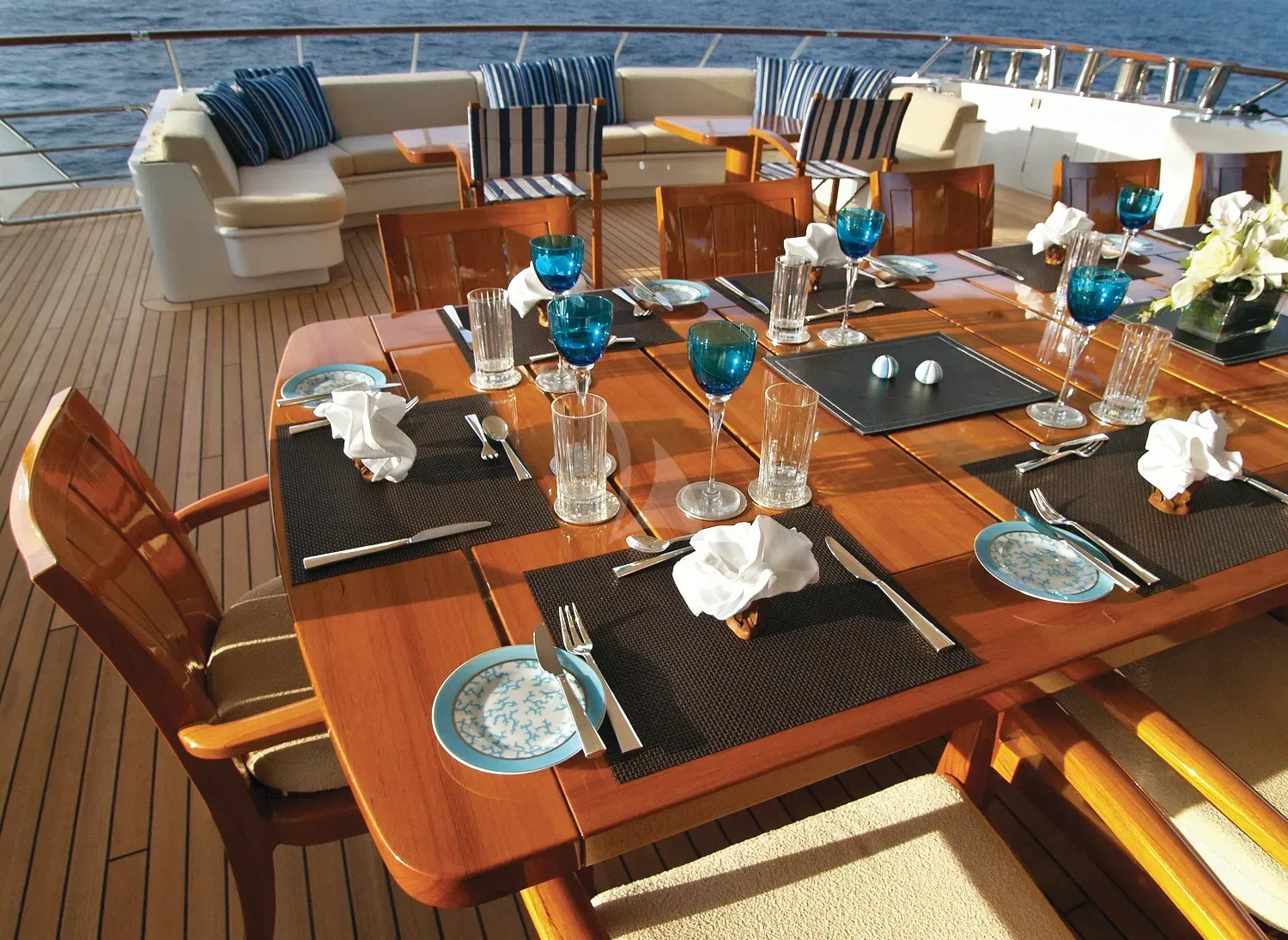 LADY DEE yacht photo