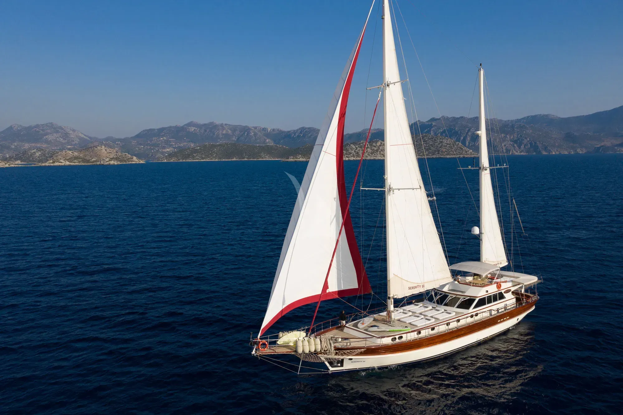 SERENITY 86 yacht photo