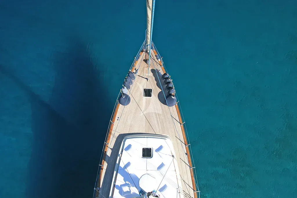 TANGO CHARLIE yacht photo