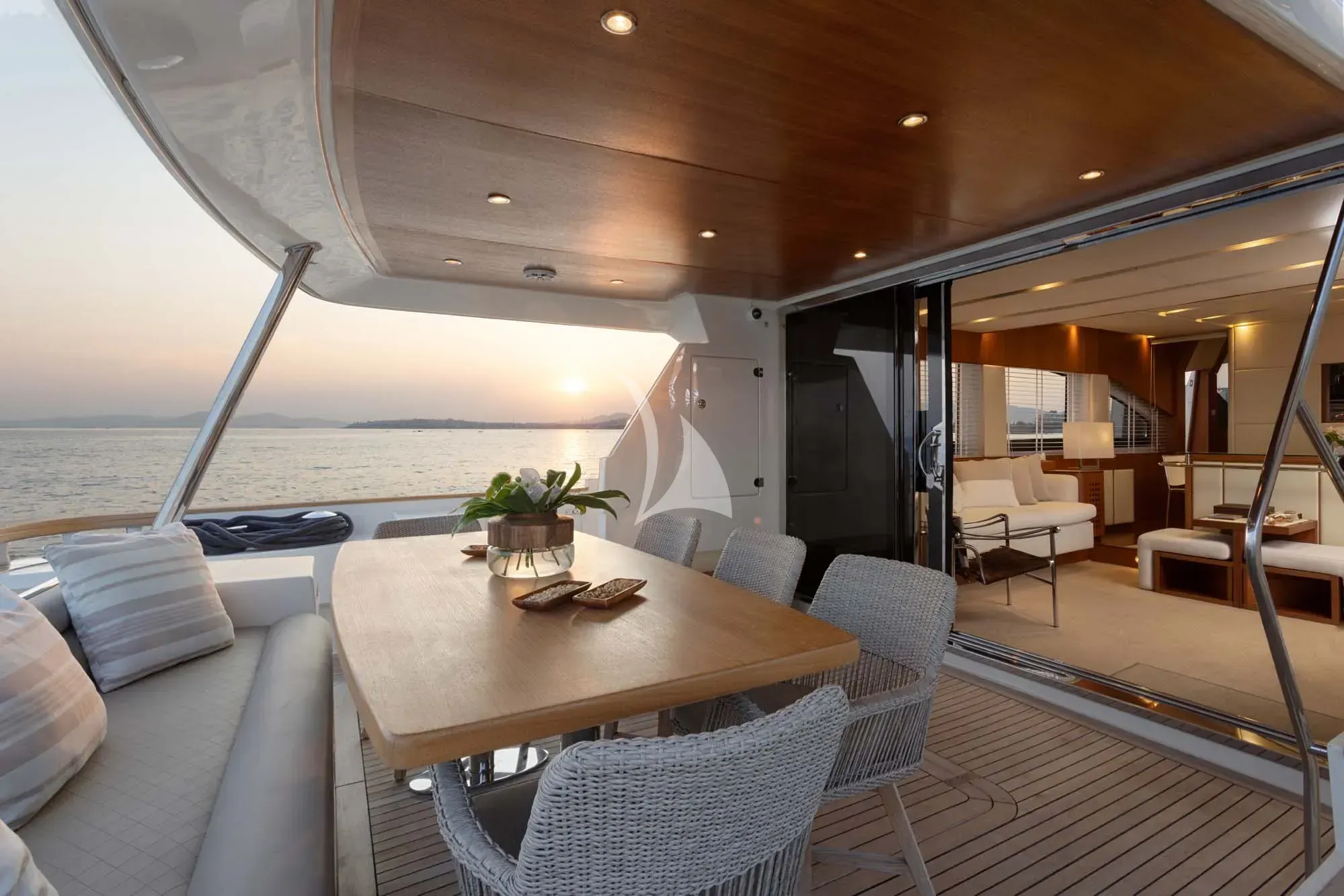 QUESTA e VITA luxury yacht