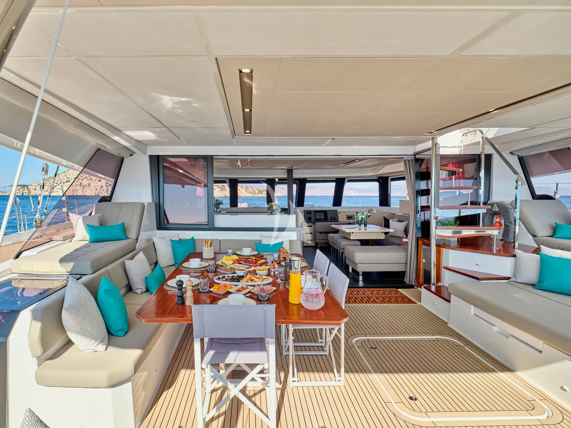 SUNMOON yacht photo