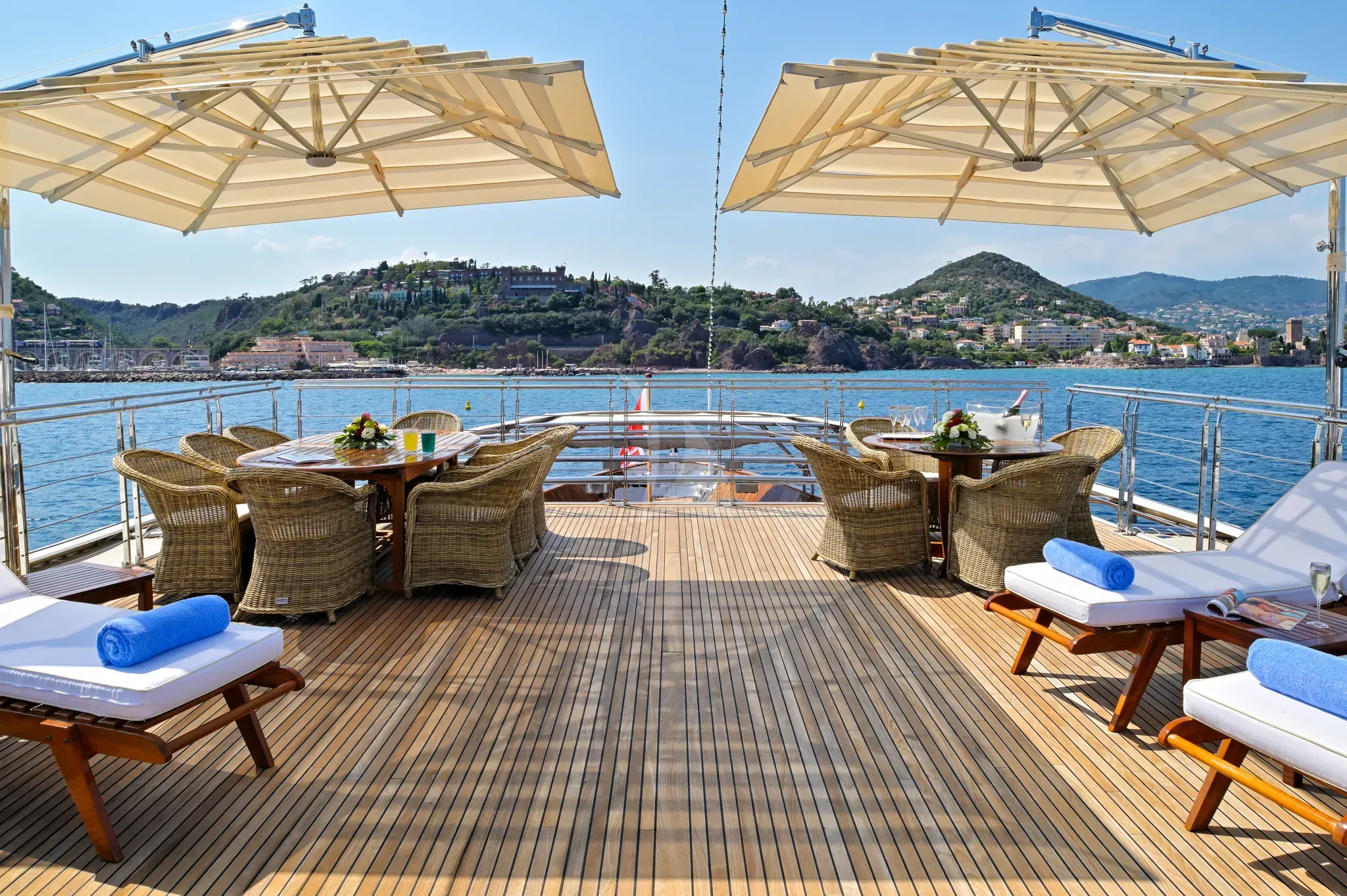 CHRISTINA O yacht photo