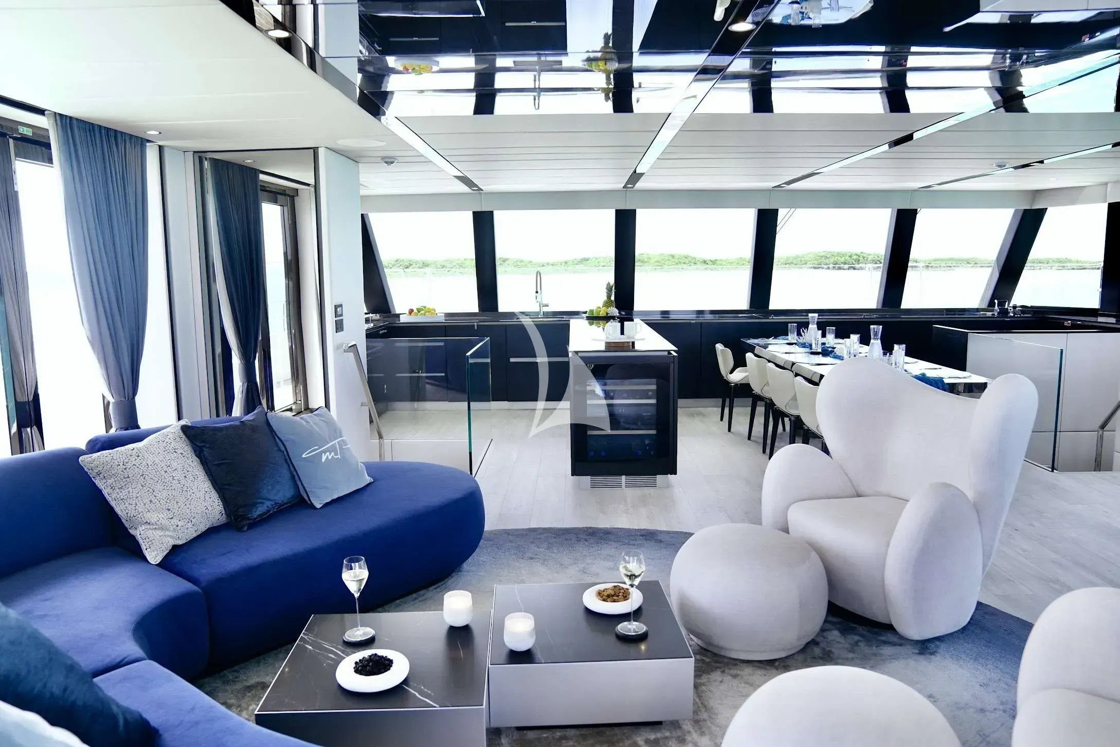 MARIA THERESE - photo 3