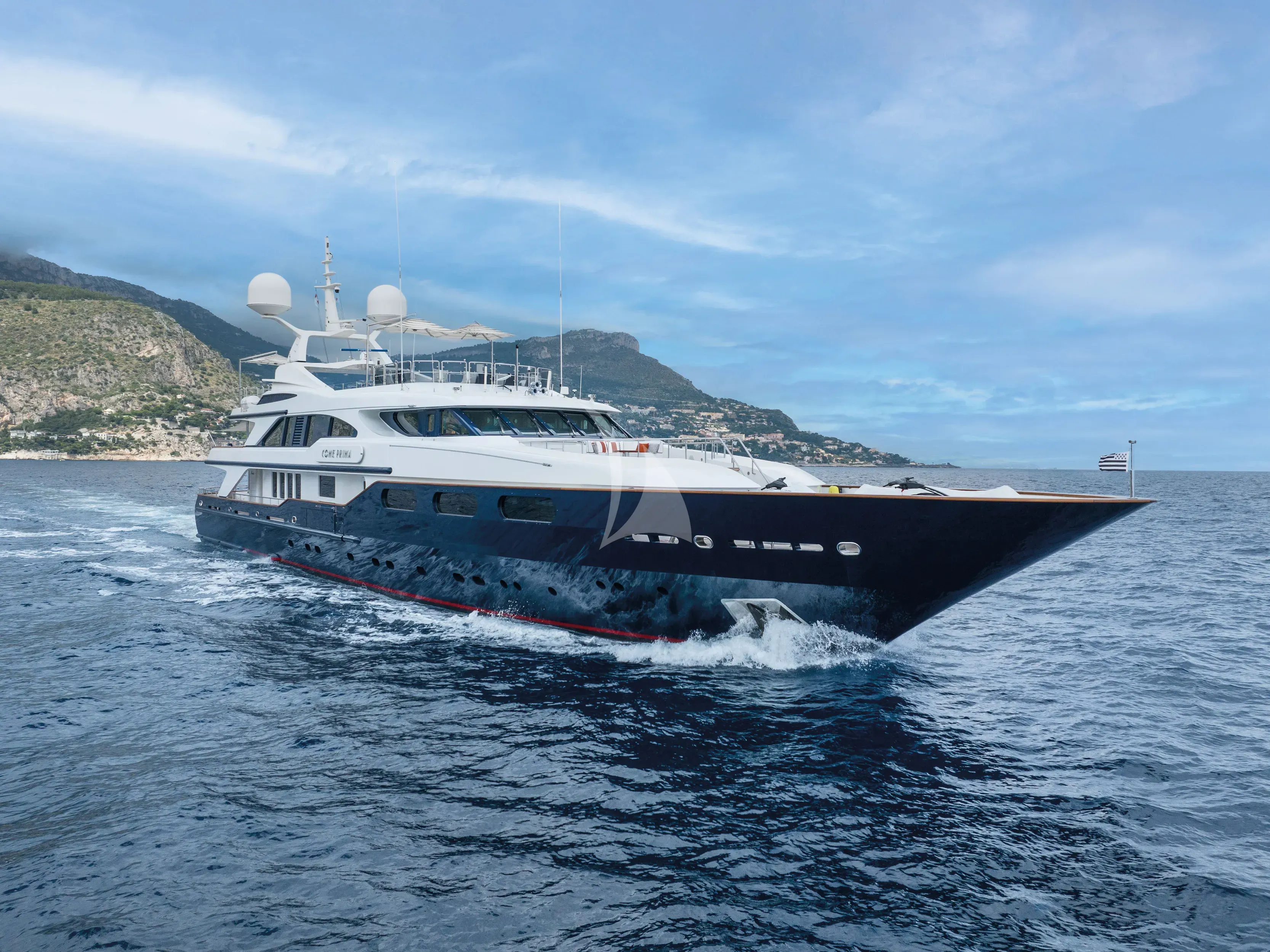 COME PRIMA luxury yacht