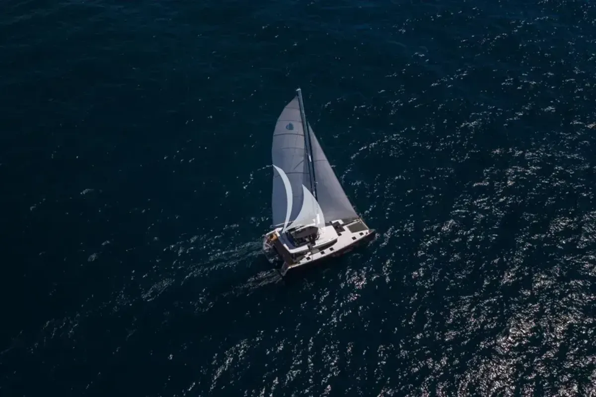 NOMAD yacht photo