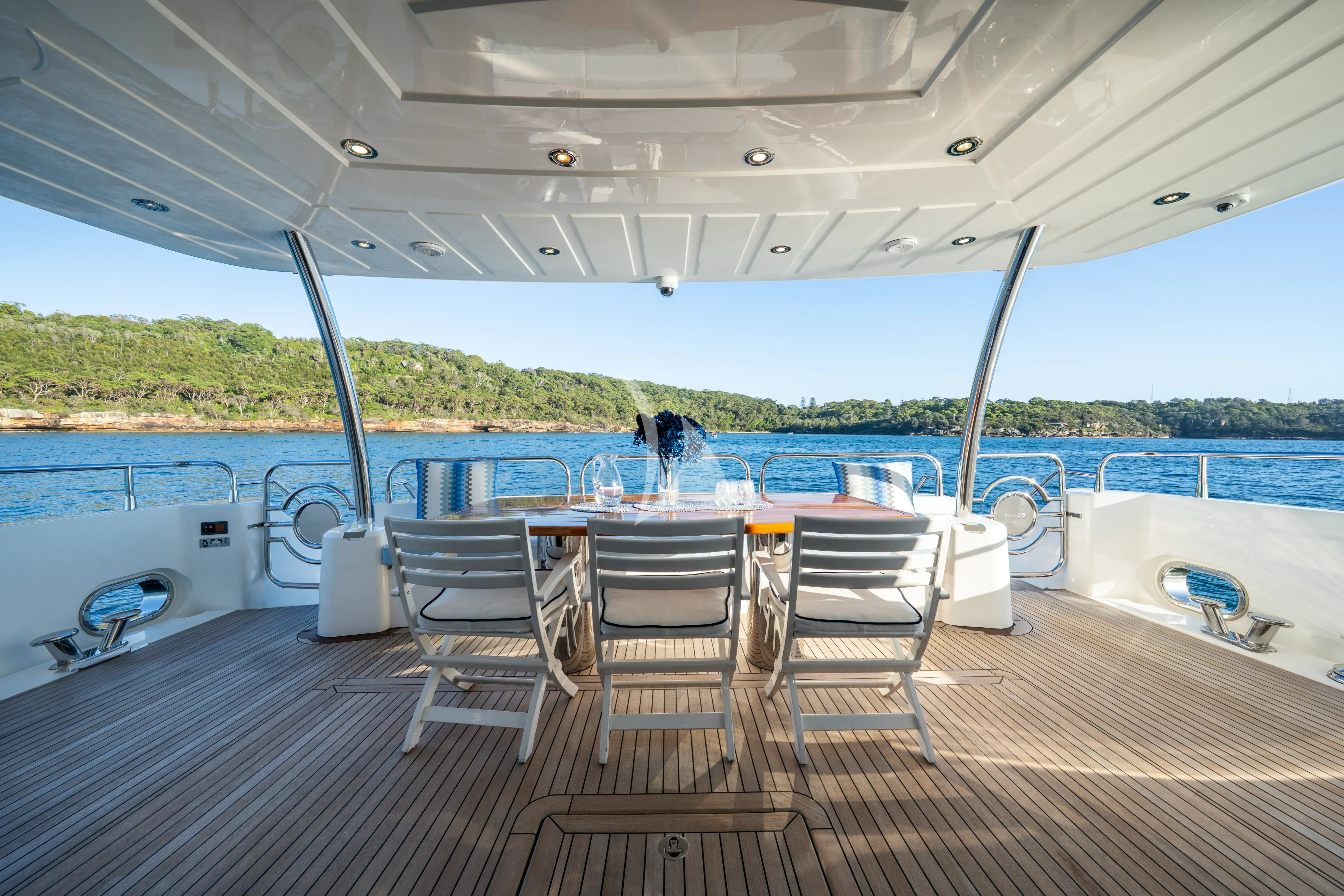 CHAOS yacht photo
