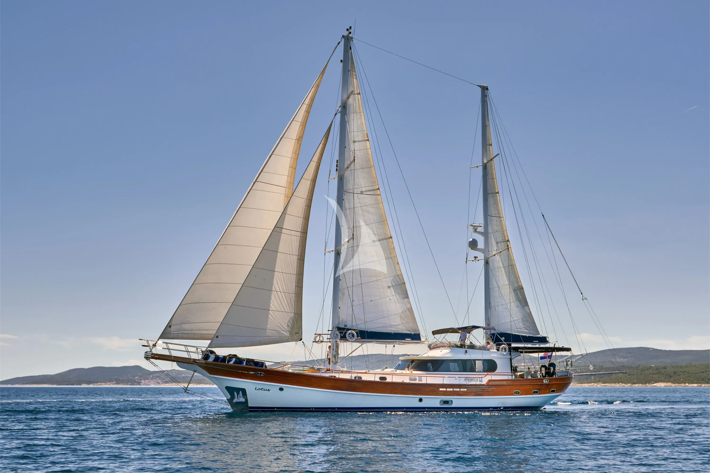 LOTUS luxury yacht
