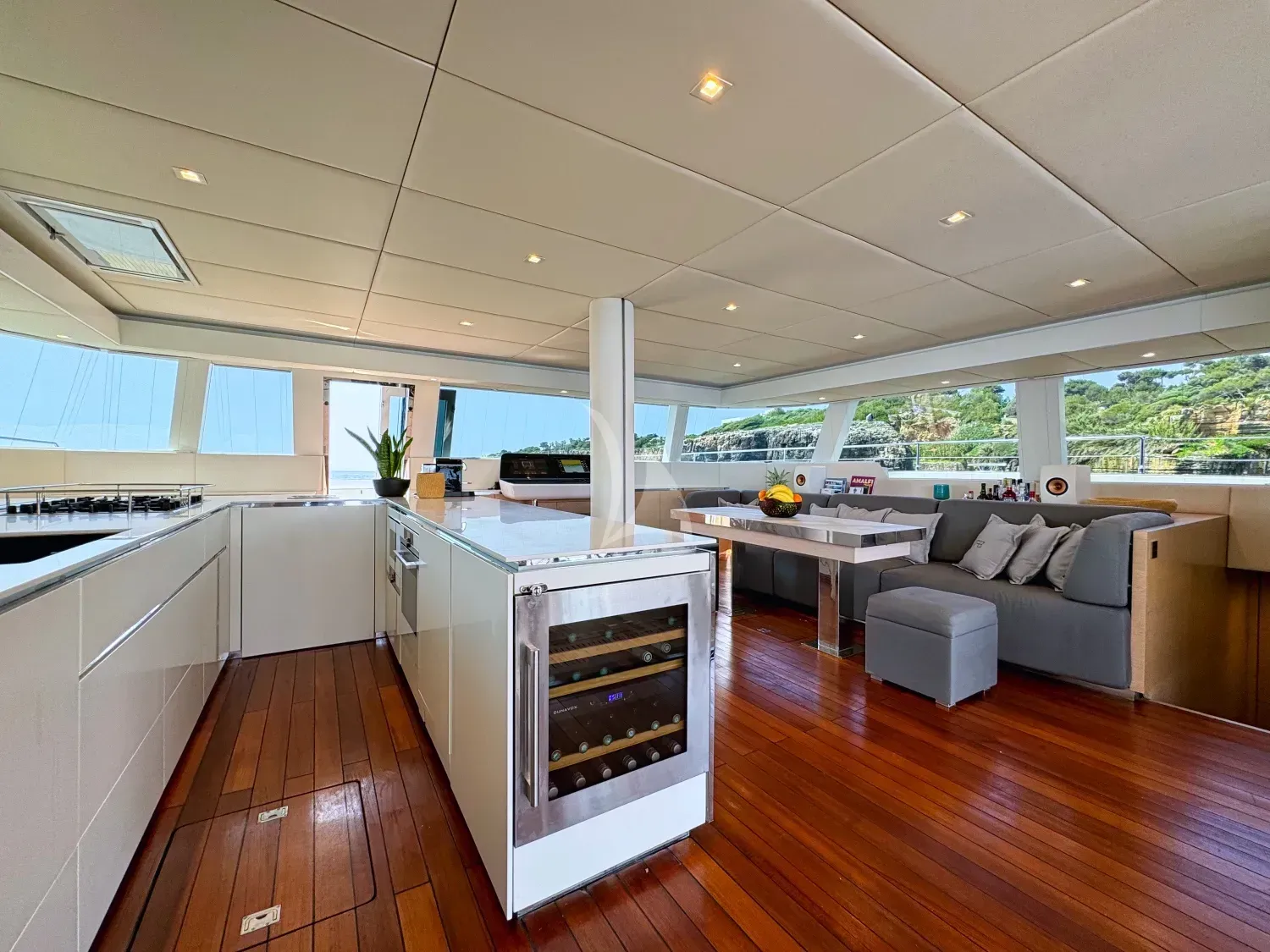 FEEL THE BLUE - photo 3