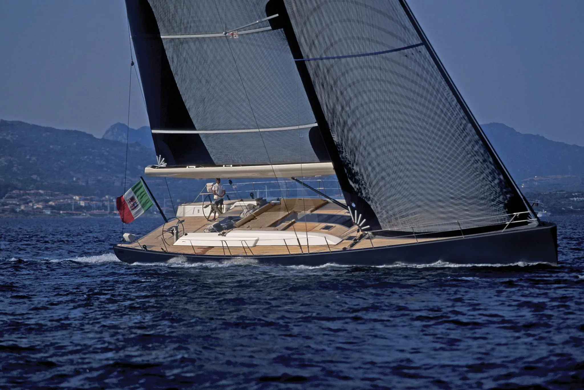 SUD luxury yacht