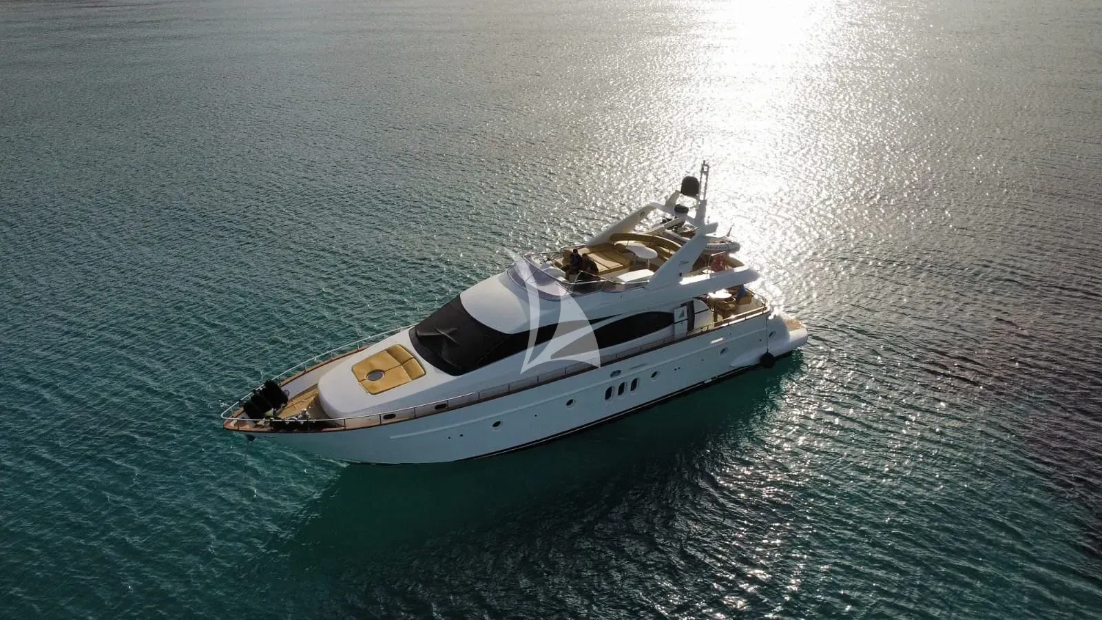 ESTIA ZEUS yacht photo
