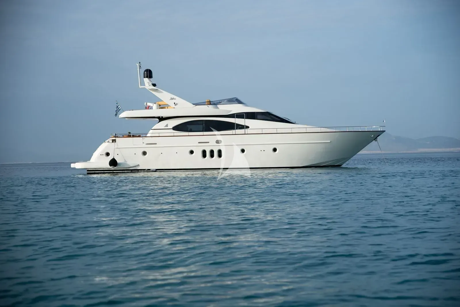 ESTIA ZEUS yacht photo