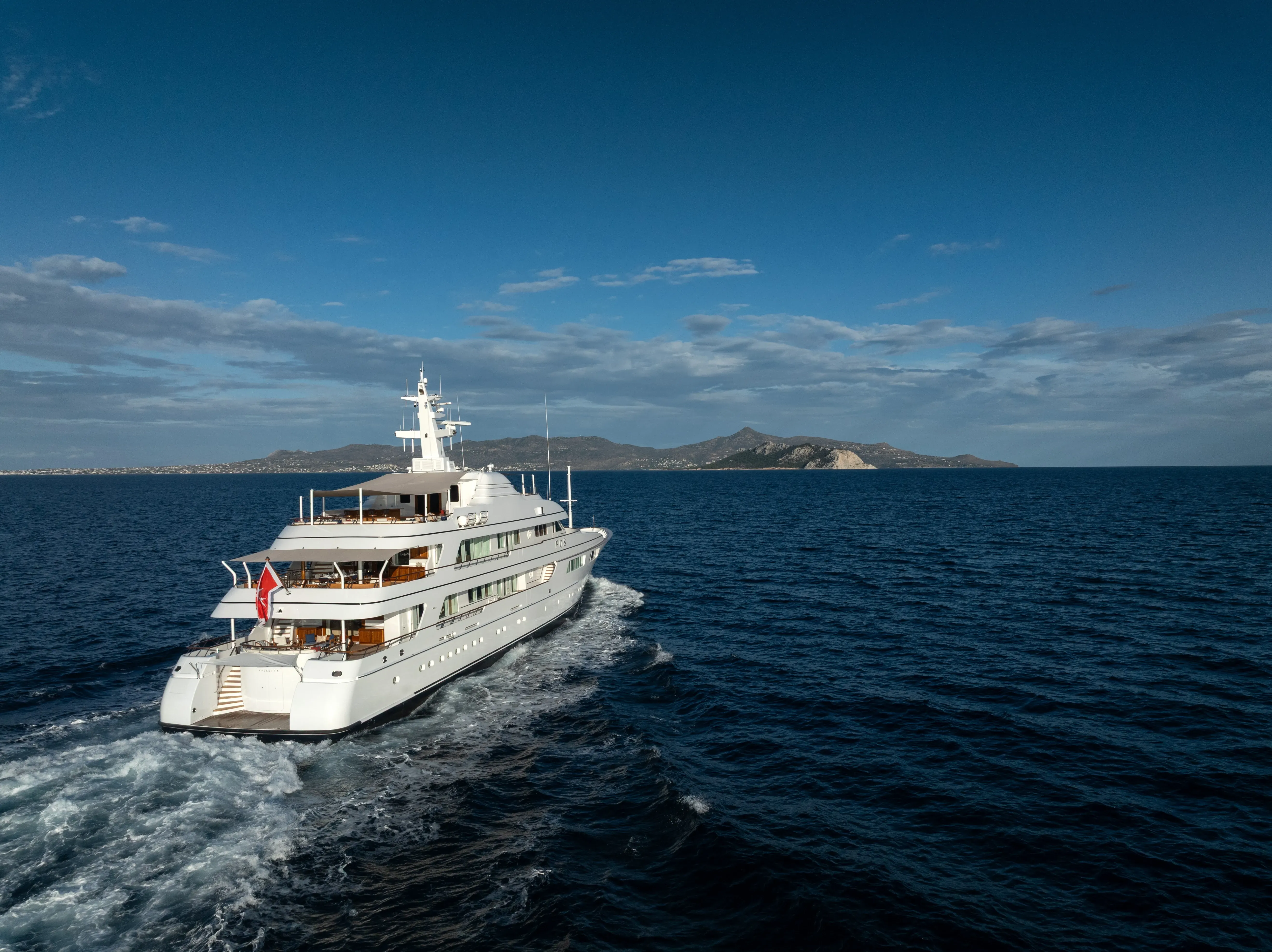FOS yacht photo