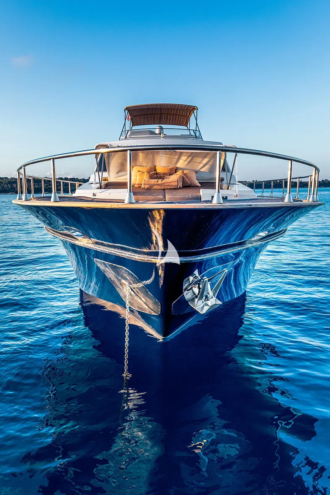 DIAMS yacht photo