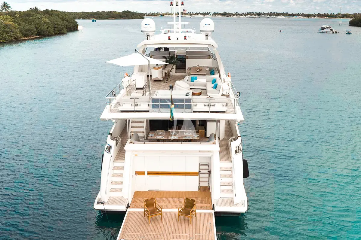Alegria yacht photo