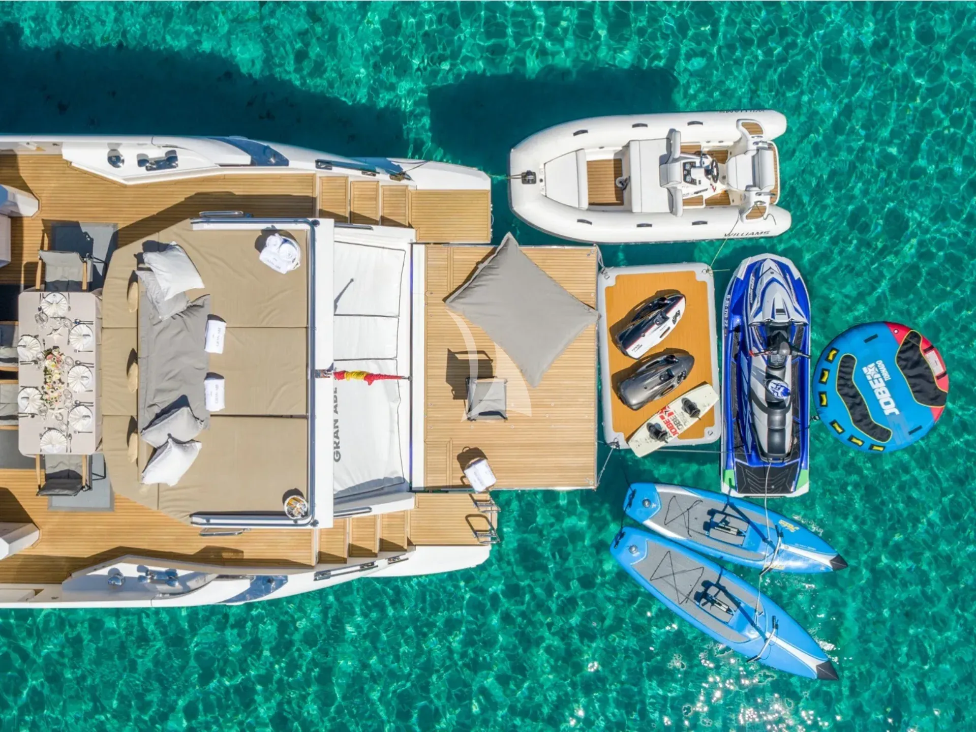 GRAN ABE II yacht photo