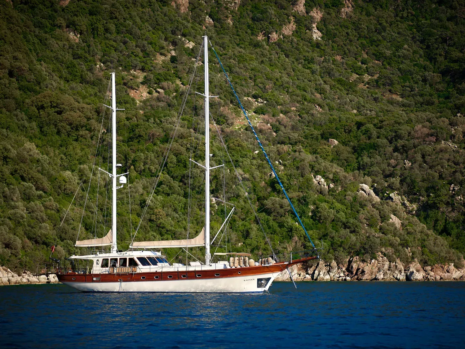 KAFTAN yacht photo