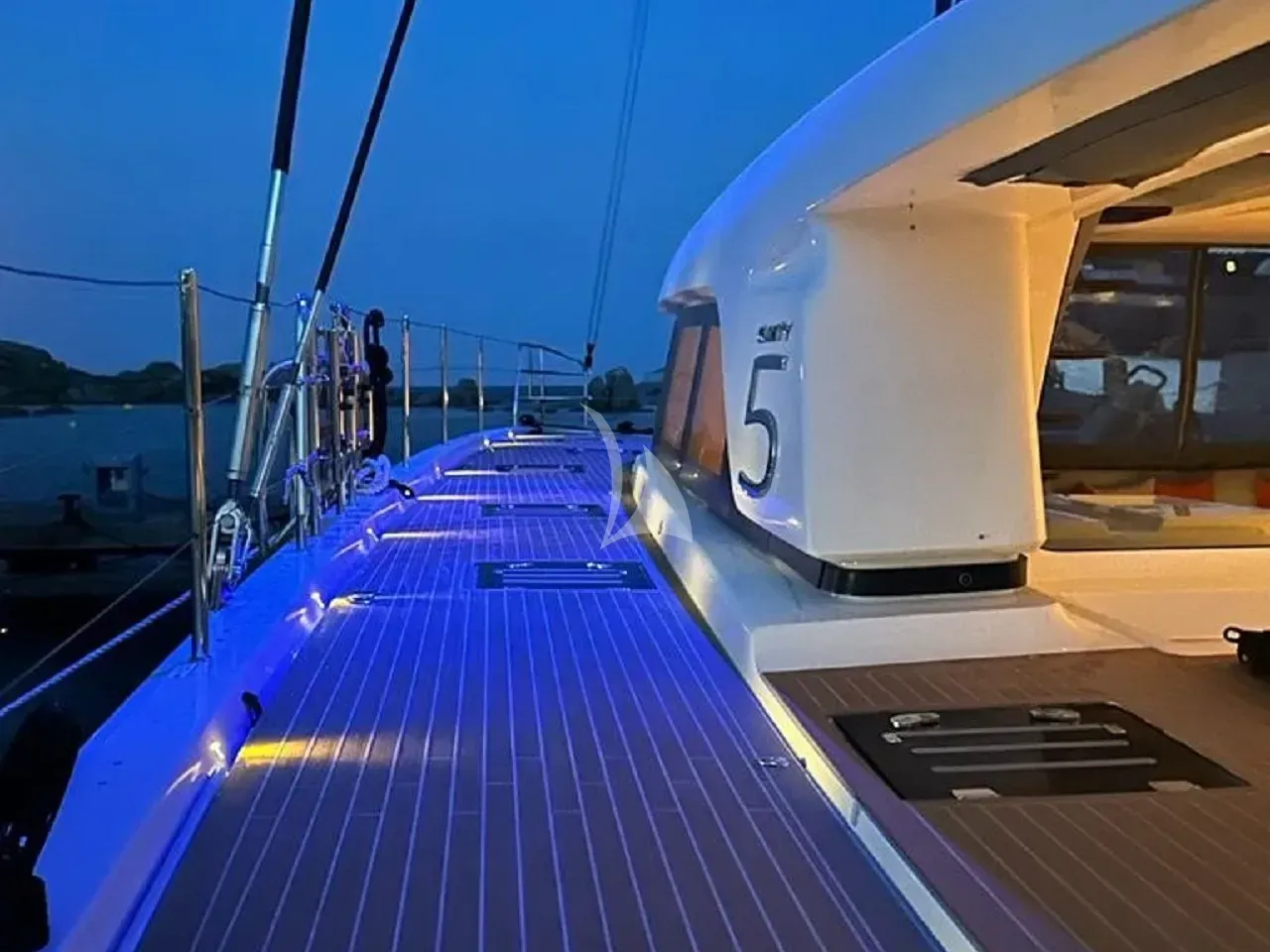 REVE BLEU yacht photo