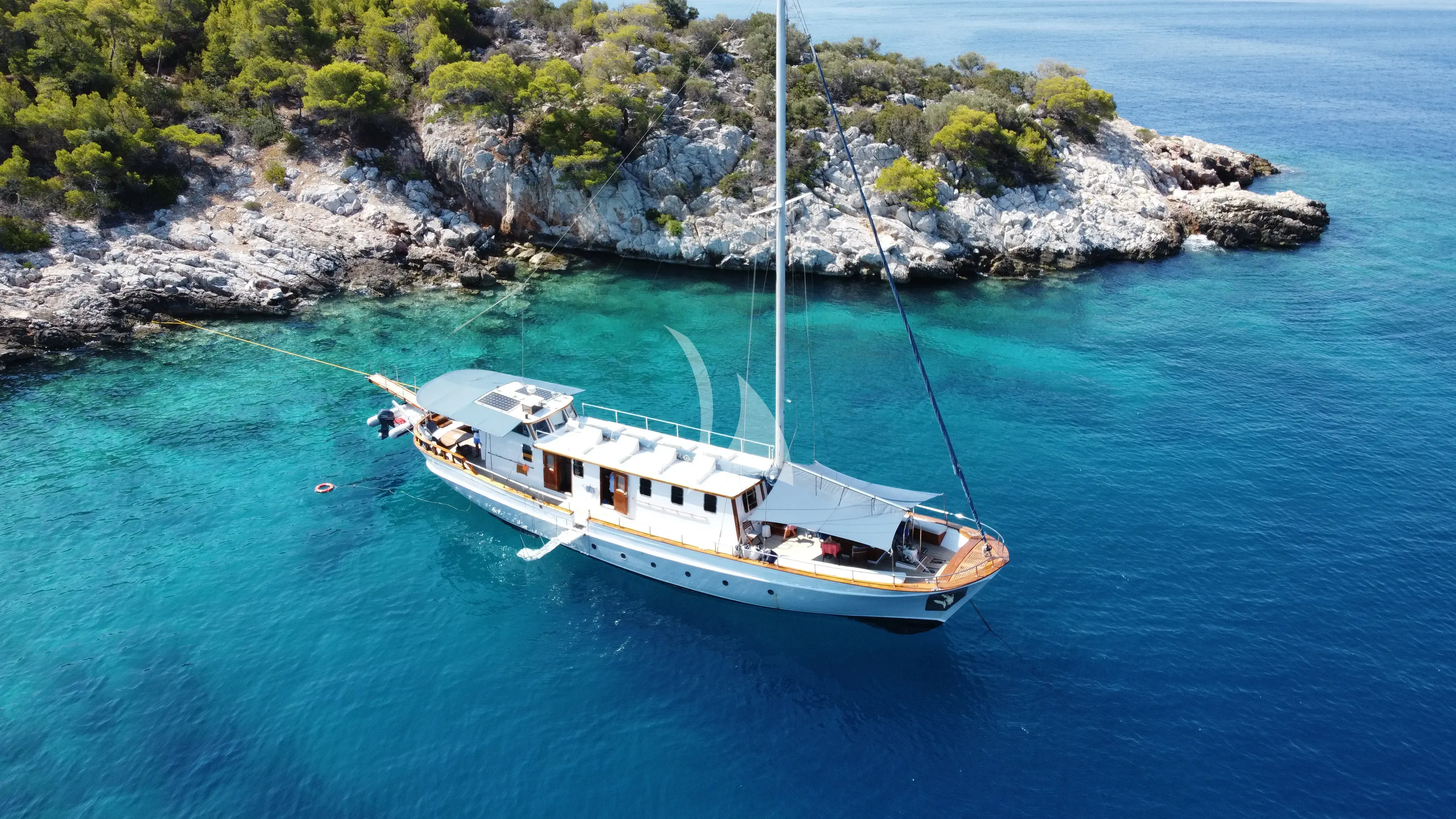 COSMOS luxury yacht