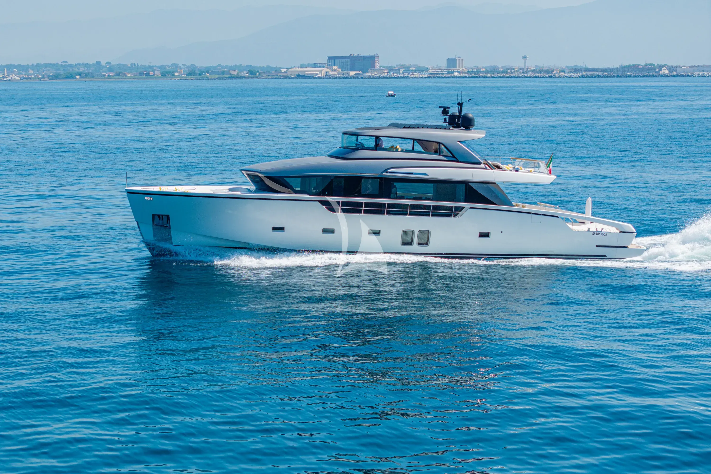 DANIDA' yacht photo
