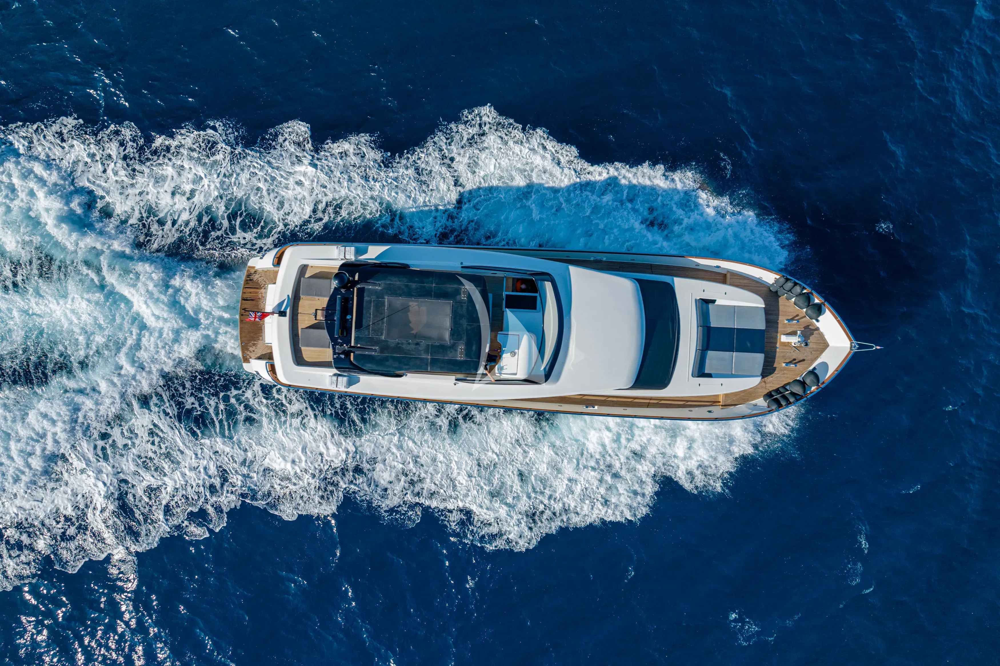 WHITEHAVEN yacht photo