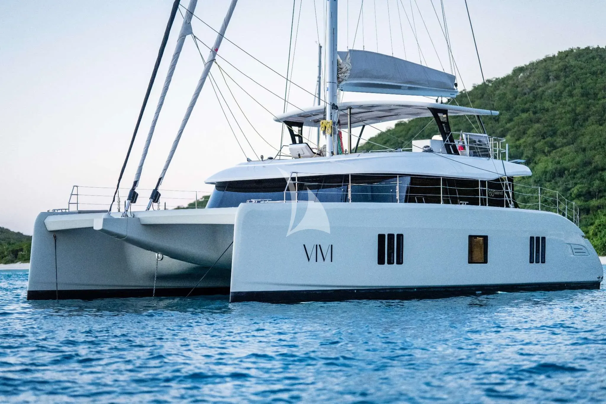 Vivi luxury yacht