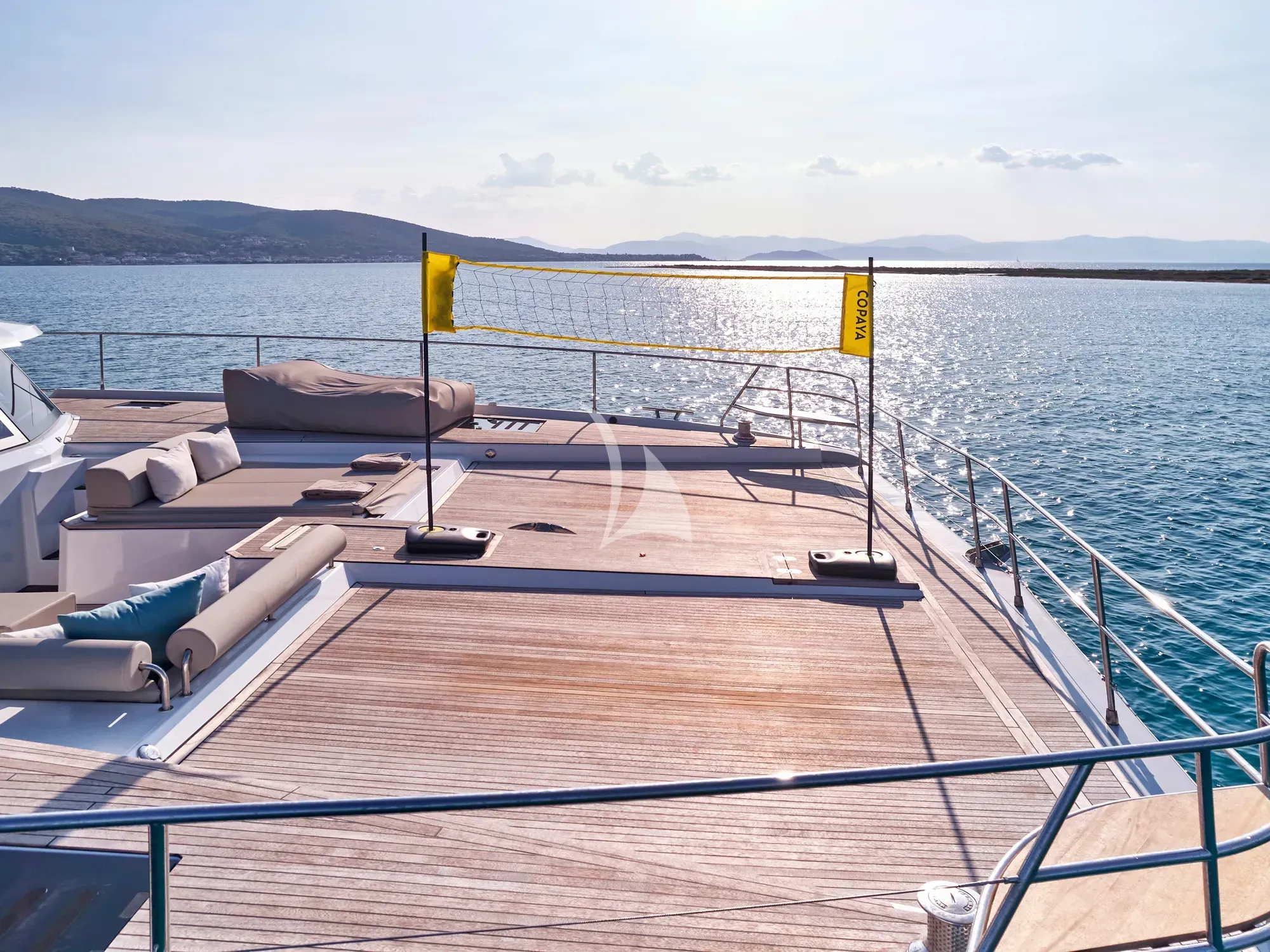Elly yacht photo