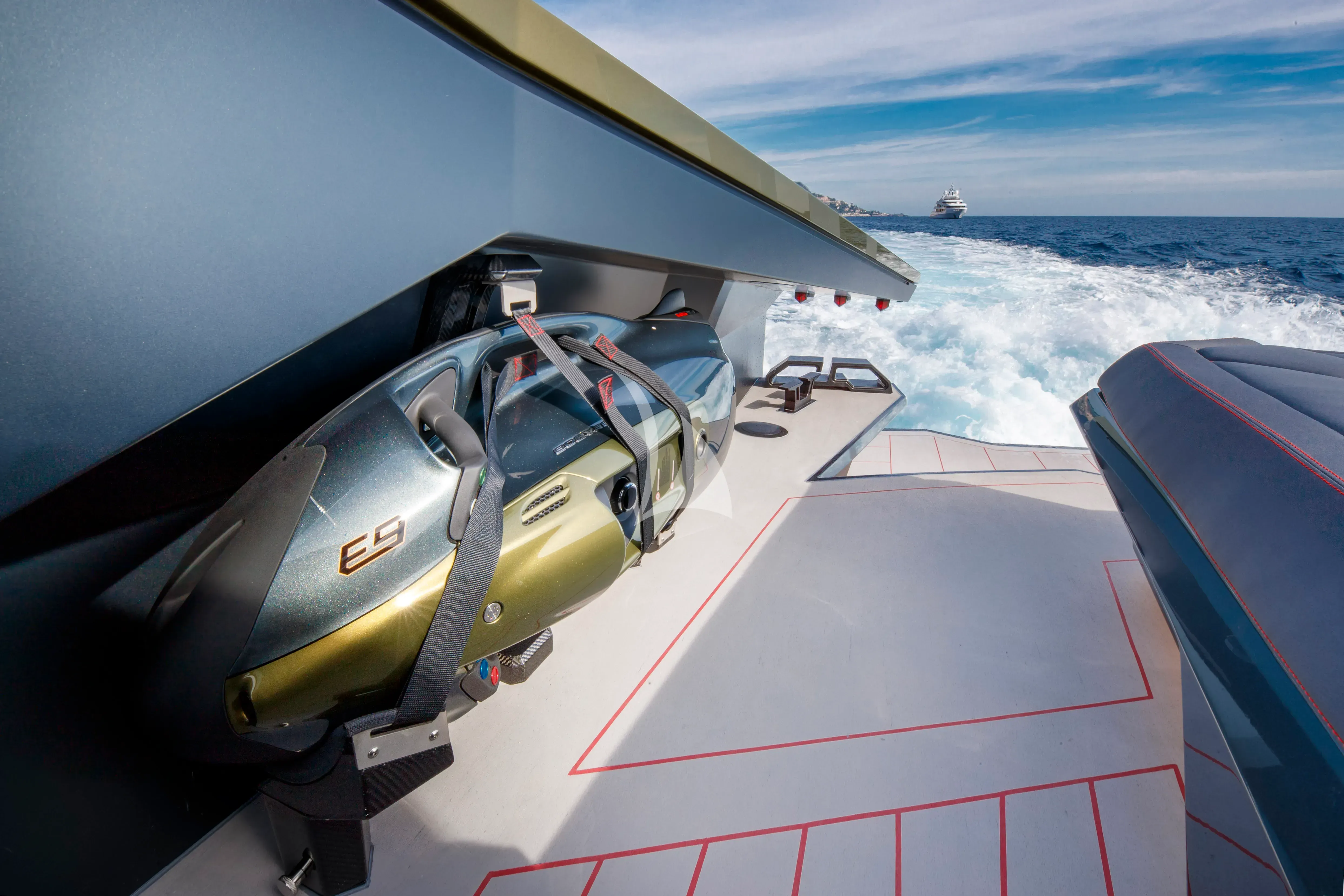 Fast One - lifestyle 8