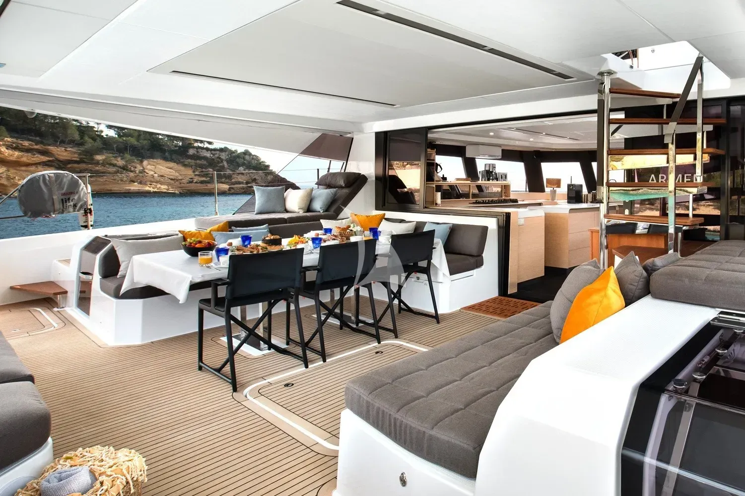 ARMEN yacht photo