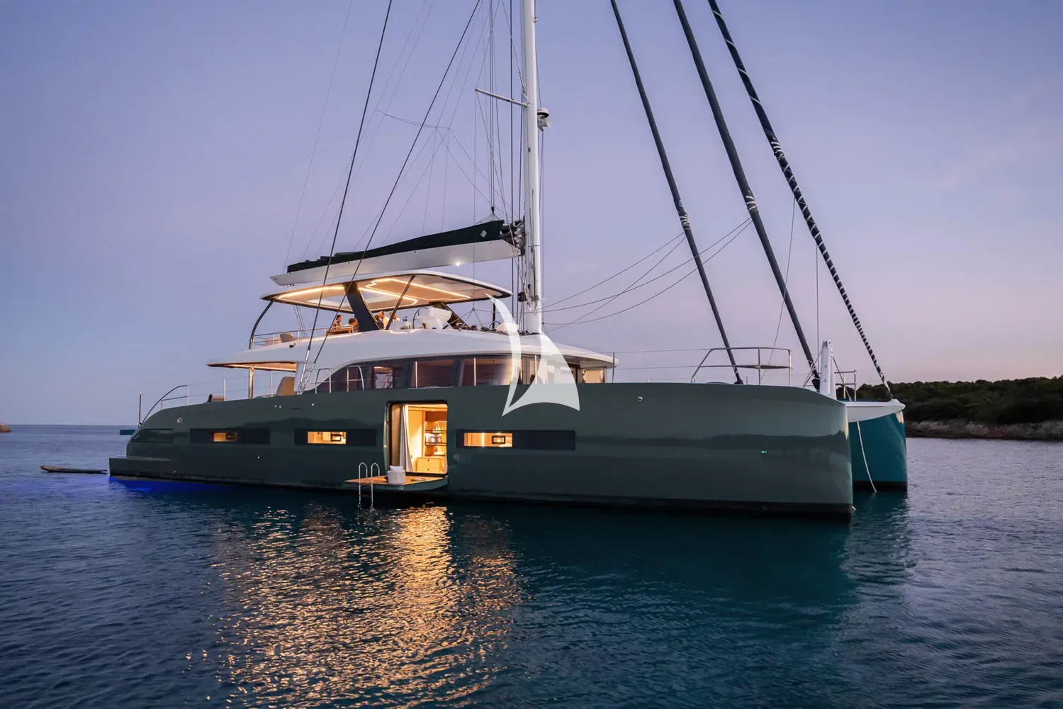 ARKTOS yacht photo