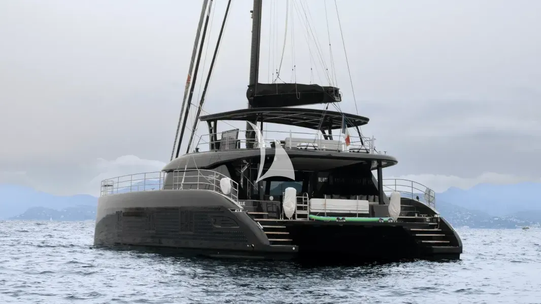 BLACK RAPTOR luxury yacht