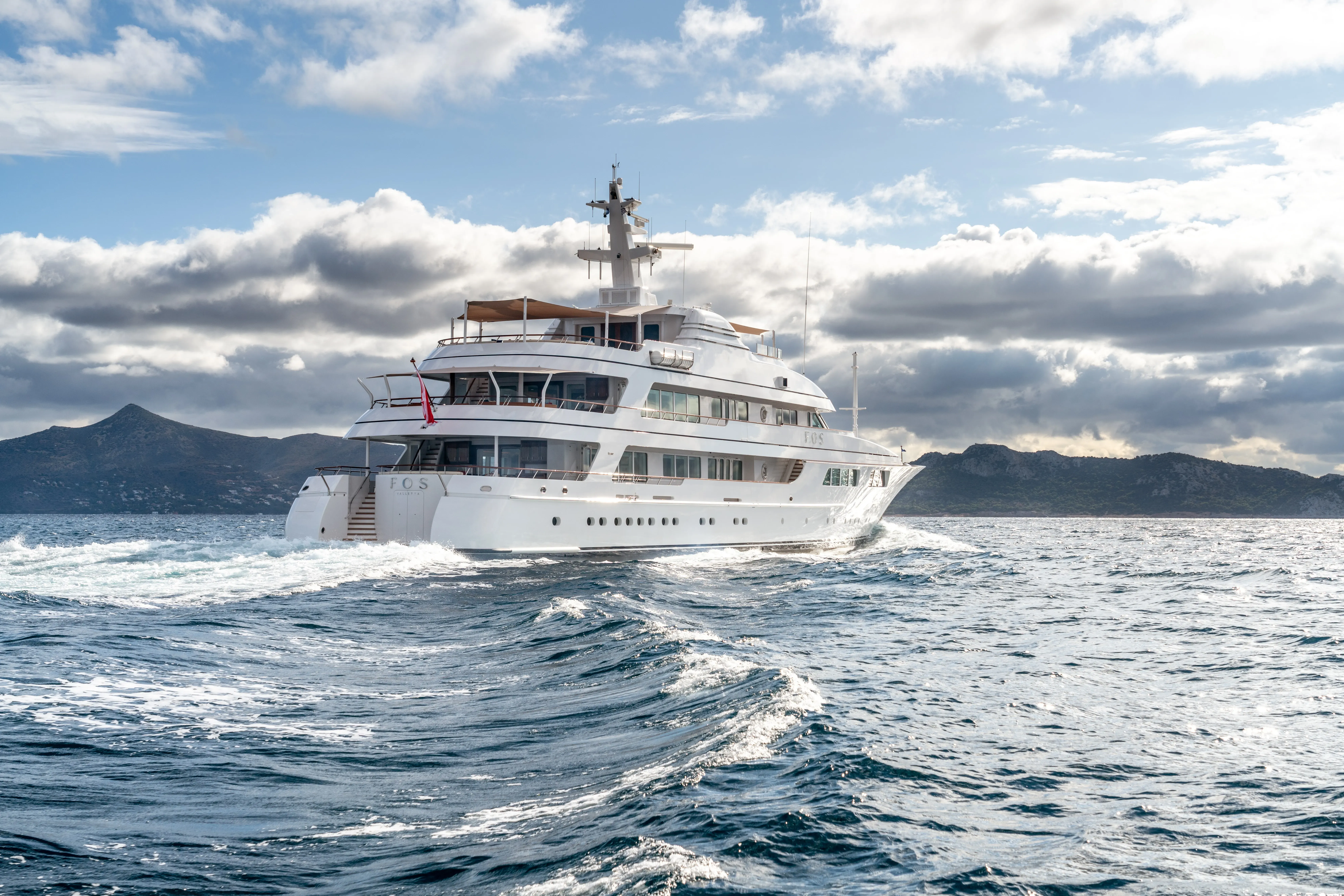FOS yacht photo