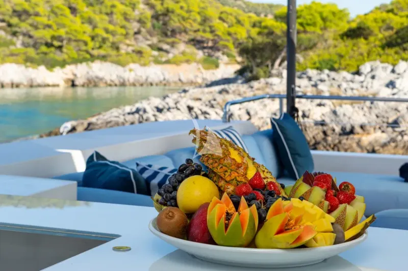 SEA WOLF - lifestyle 8