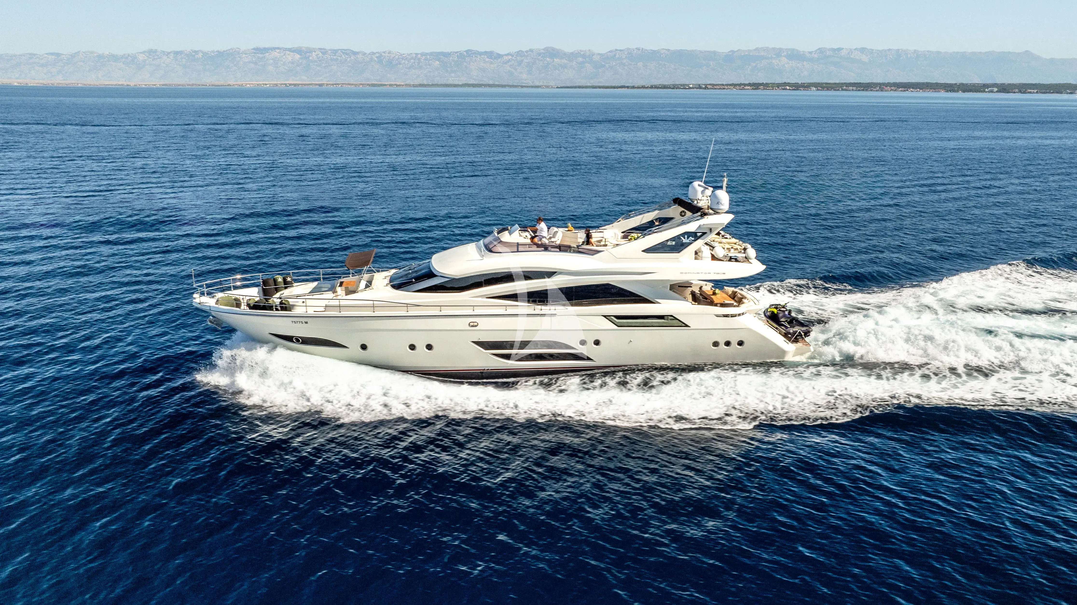 Dalia yacht photo