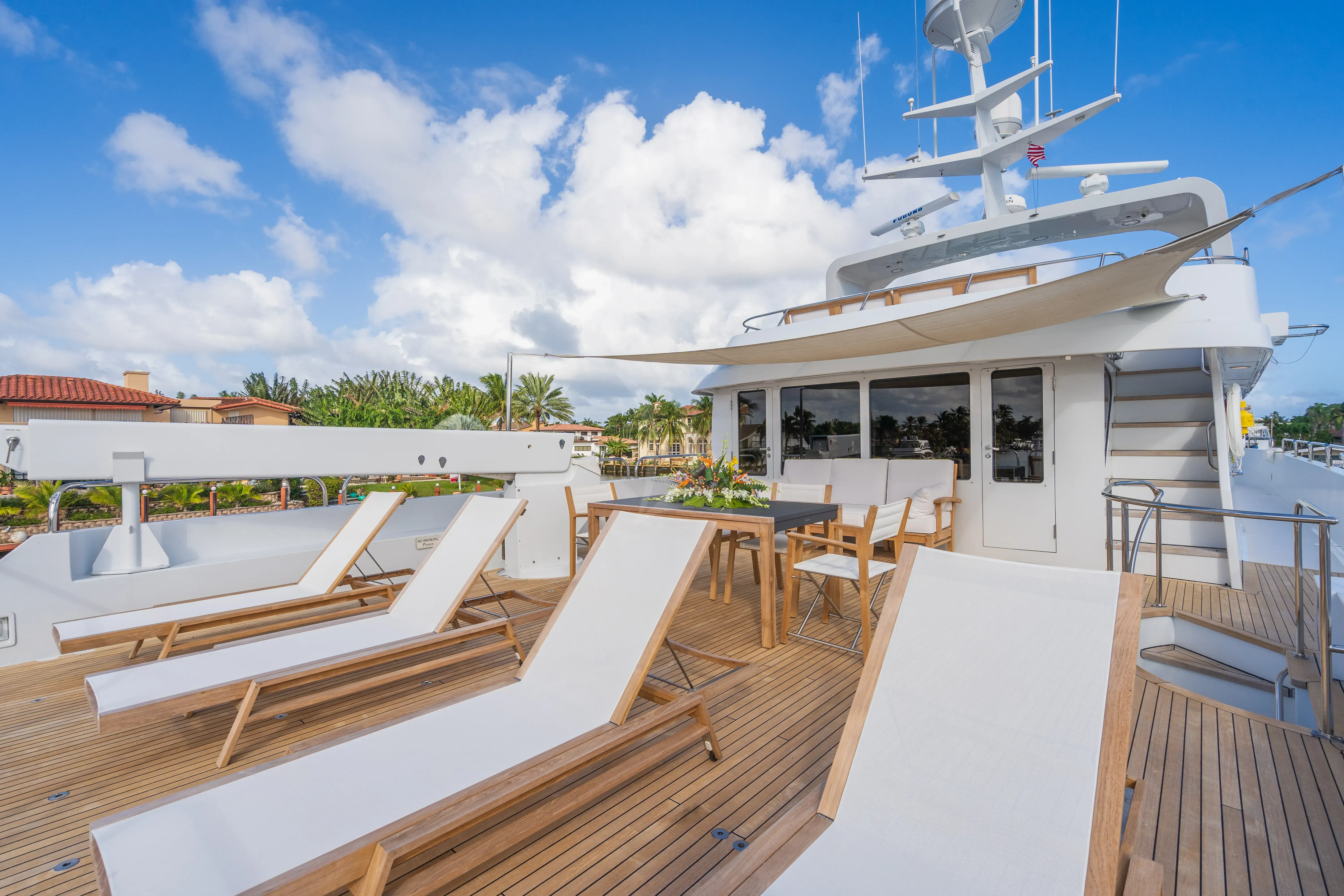 CHANSON yacht photo