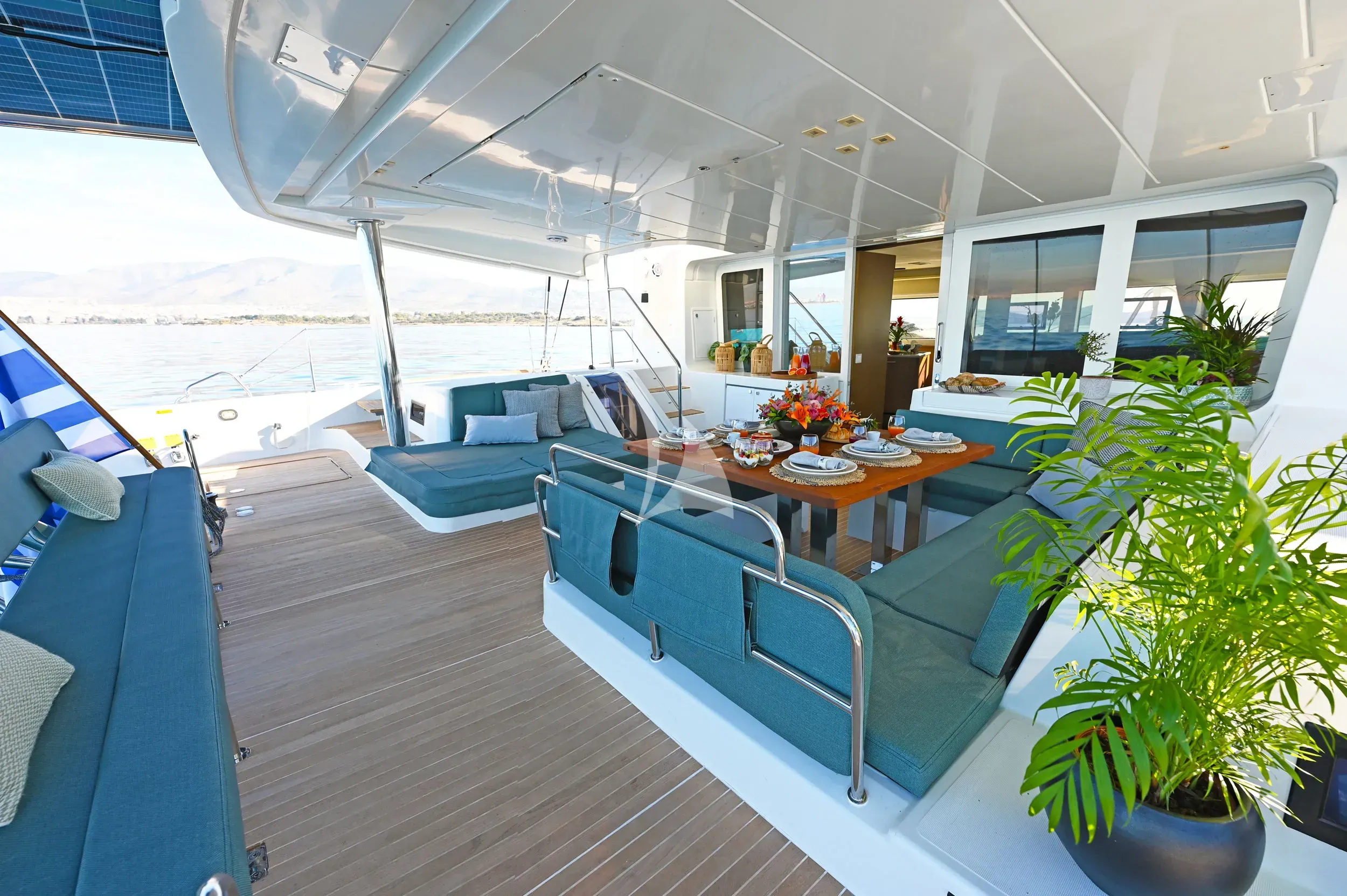 BARON yacht photo